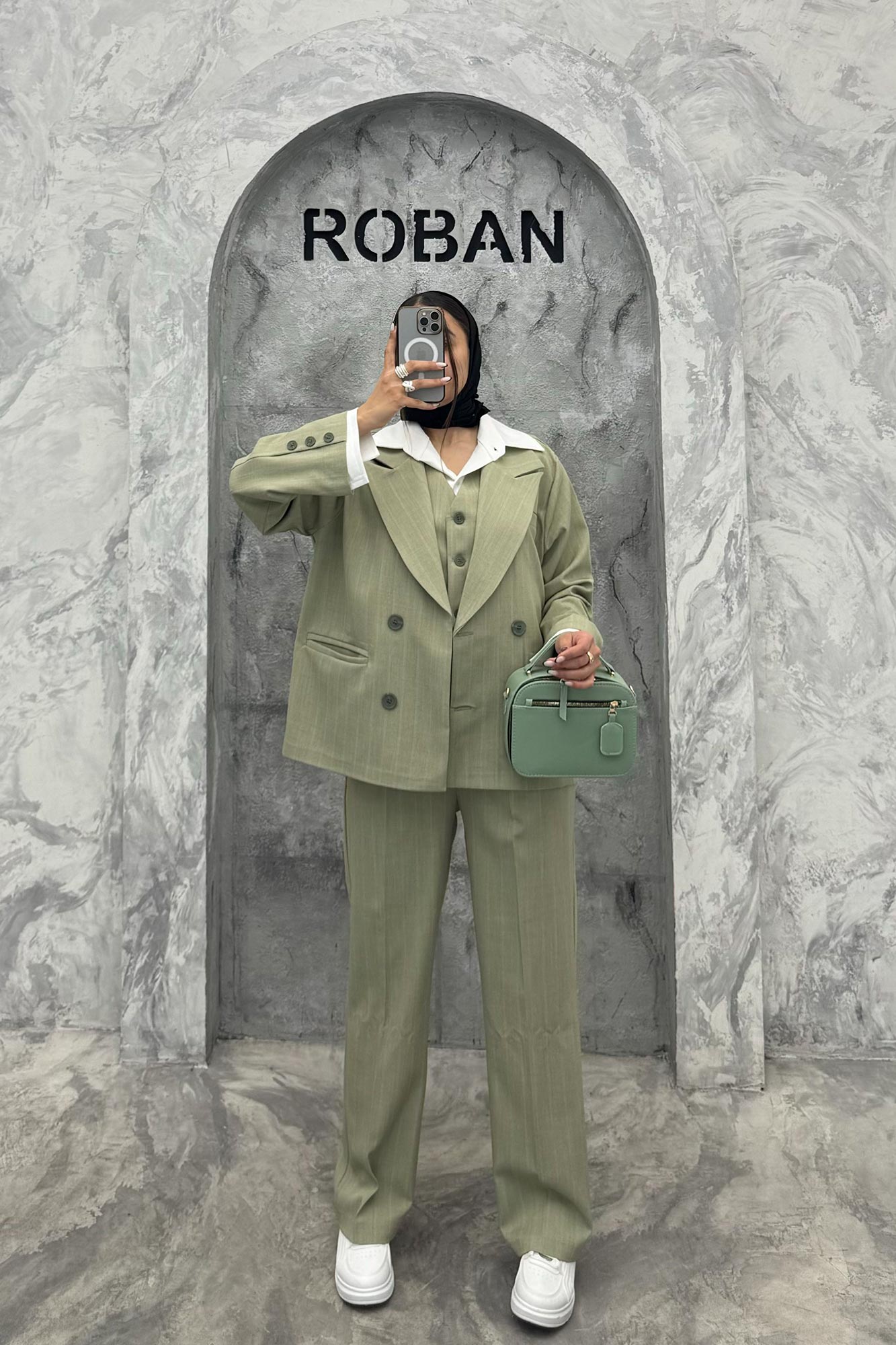 ست سه تکه بزیاق دیپلمات هرمان