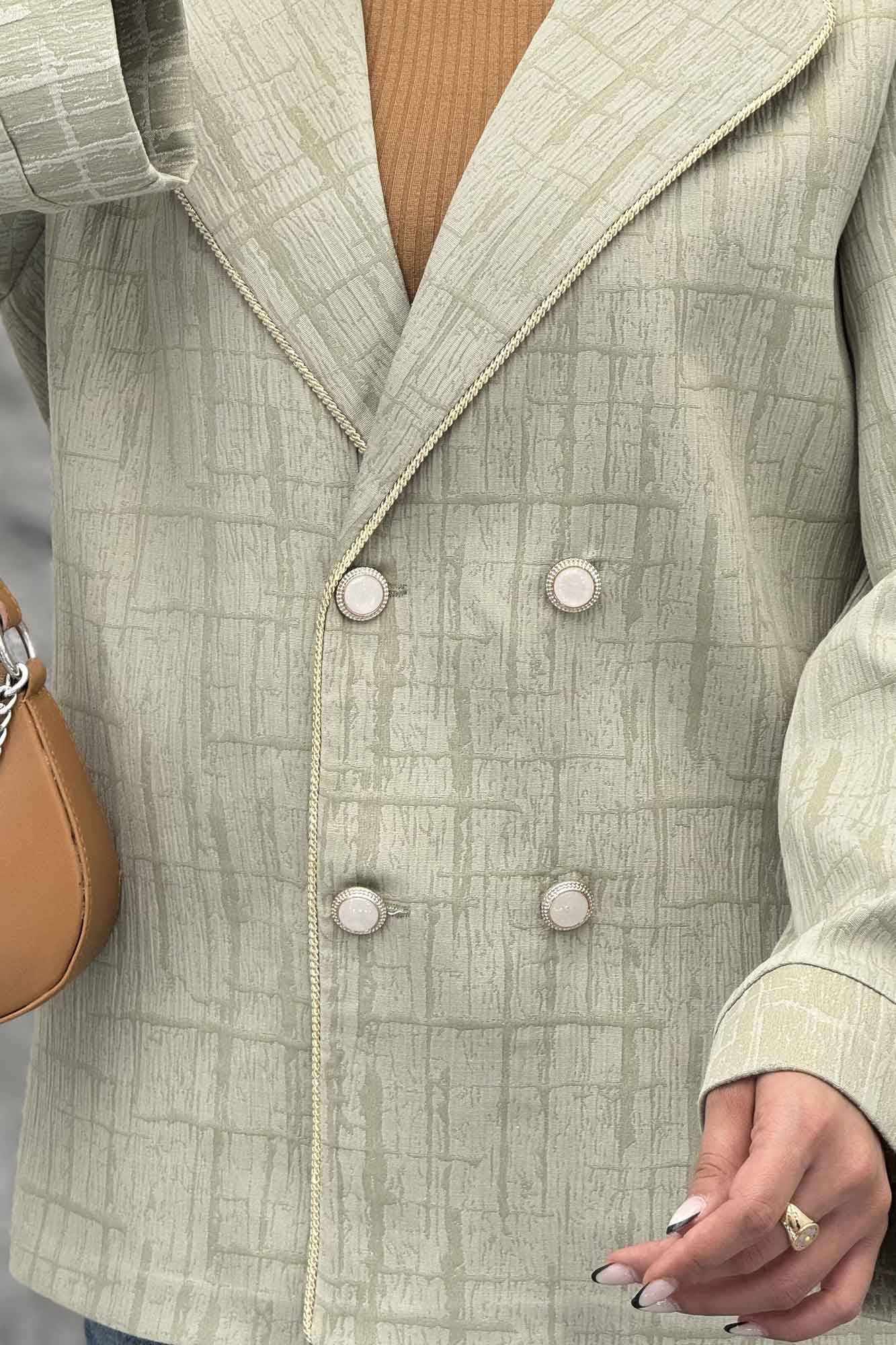 کت ژاکارد 4 دکمه مغزی دوزی طلایی