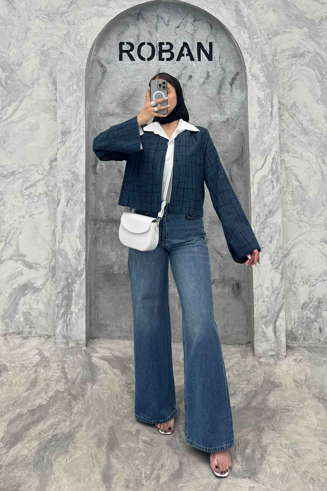 کت کراپ مینیمال ژاکارد مغزی دوزی