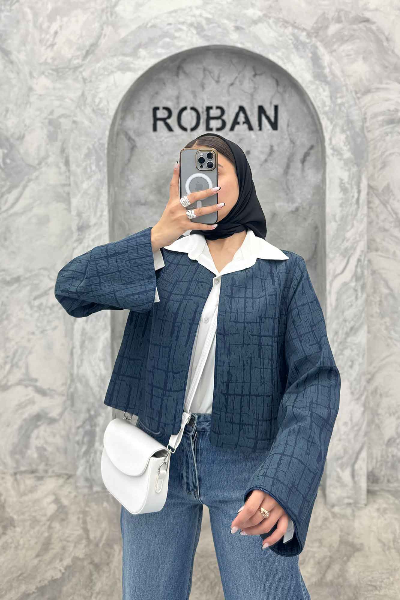 کت کراپ مینیمال ژاکارد مغزی دوزی