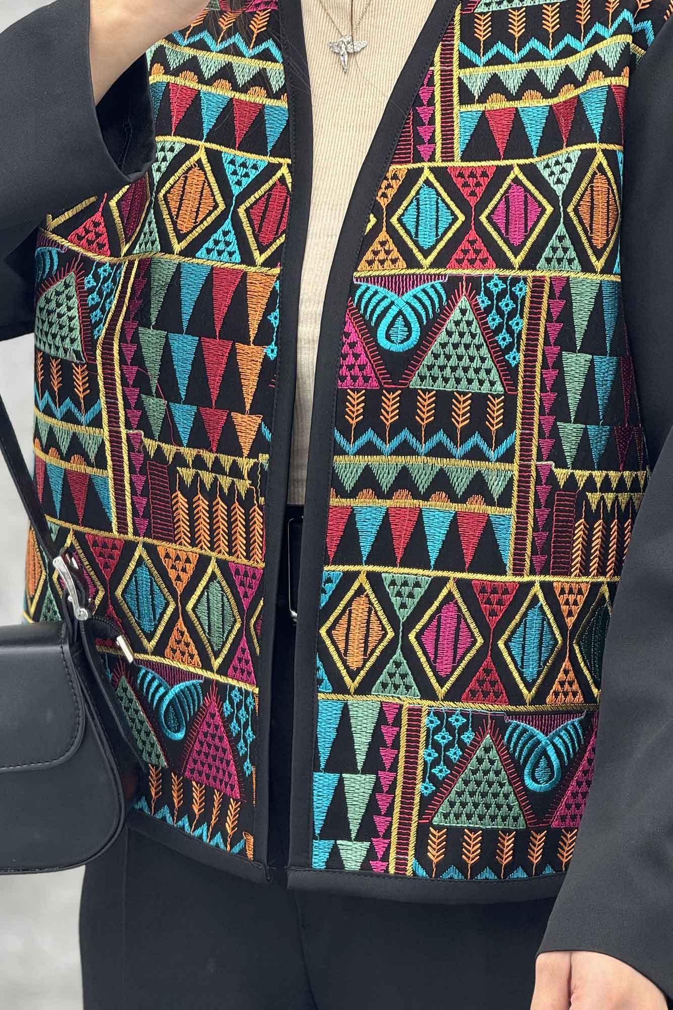 کت مغزی دوزی مازراتی طرح سنتی