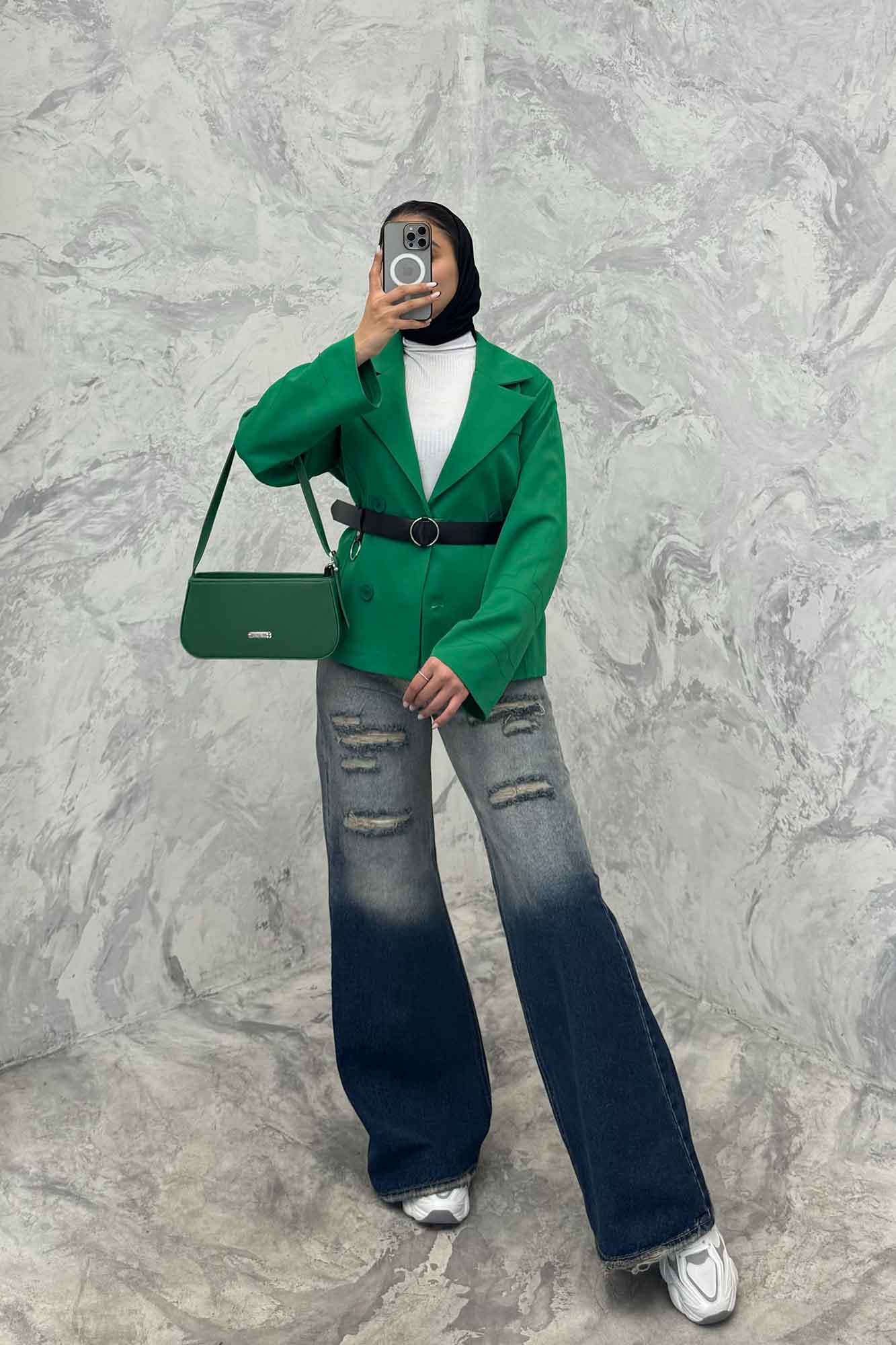 کت مازراتی طرح دوخت چهار دکمه