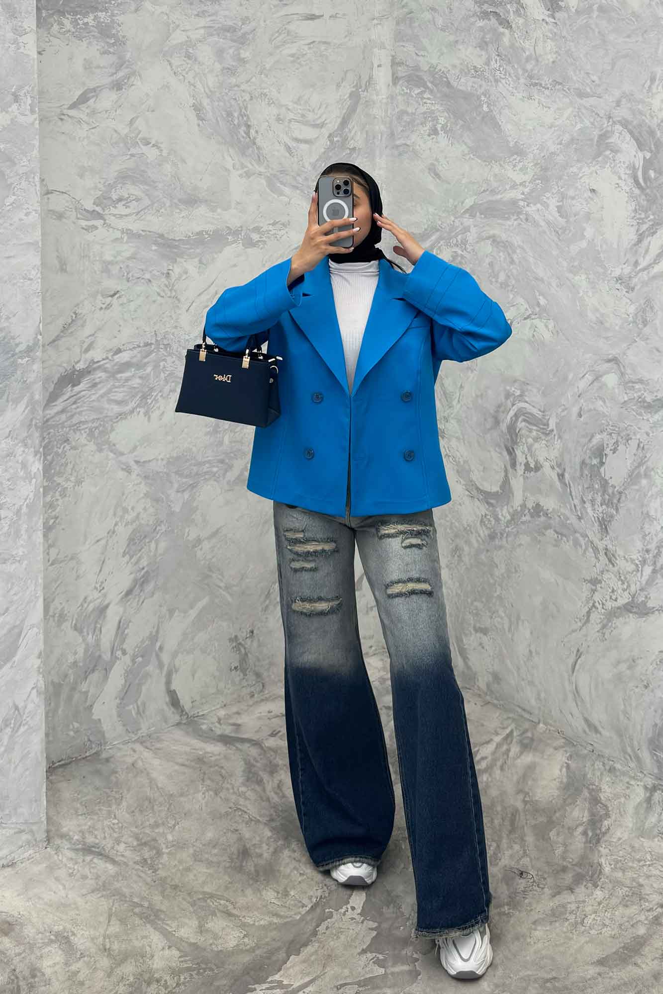 کت مازراتی طرح دوخت چهار دکمه