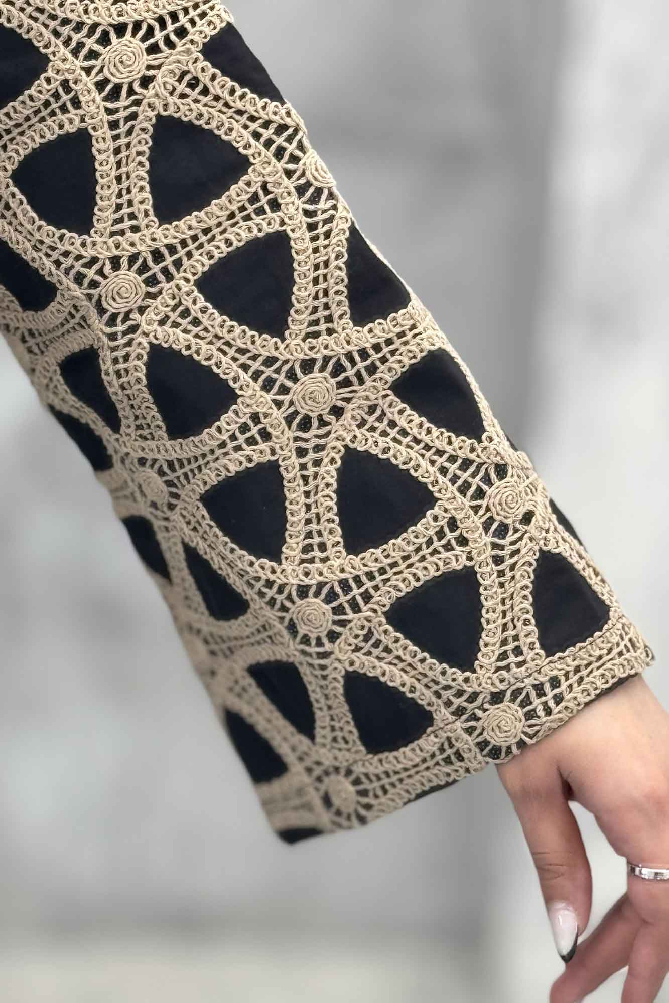 کت لینن آستین گیپور دو جیب