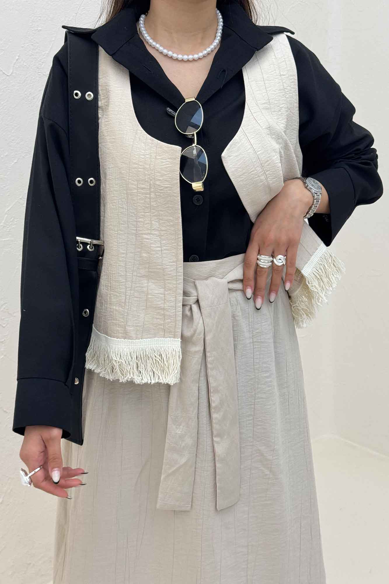 ست وست و دامن پایین ریش کریشه