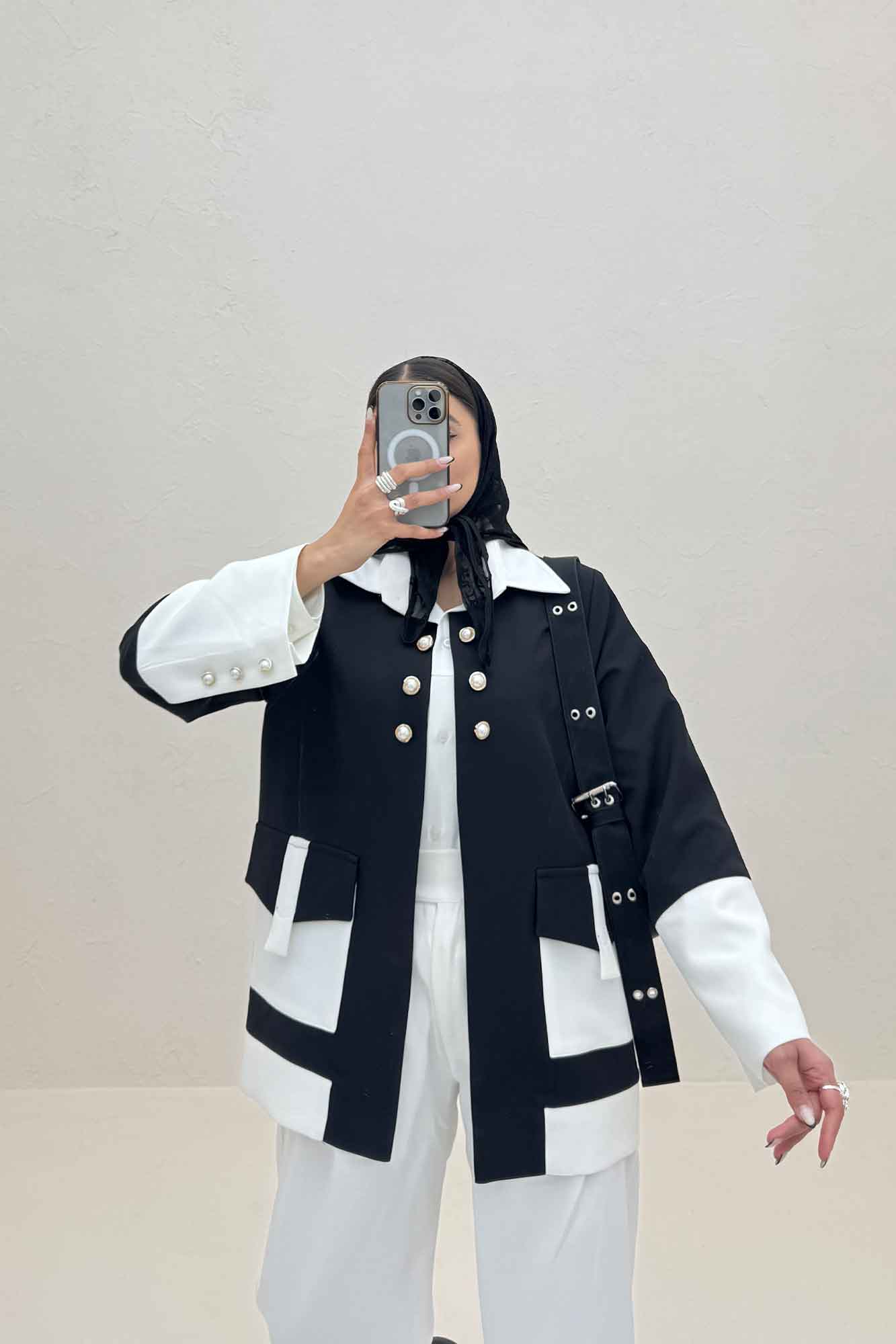 کت مازراتی دو رنگ دکمه مرواریدی 