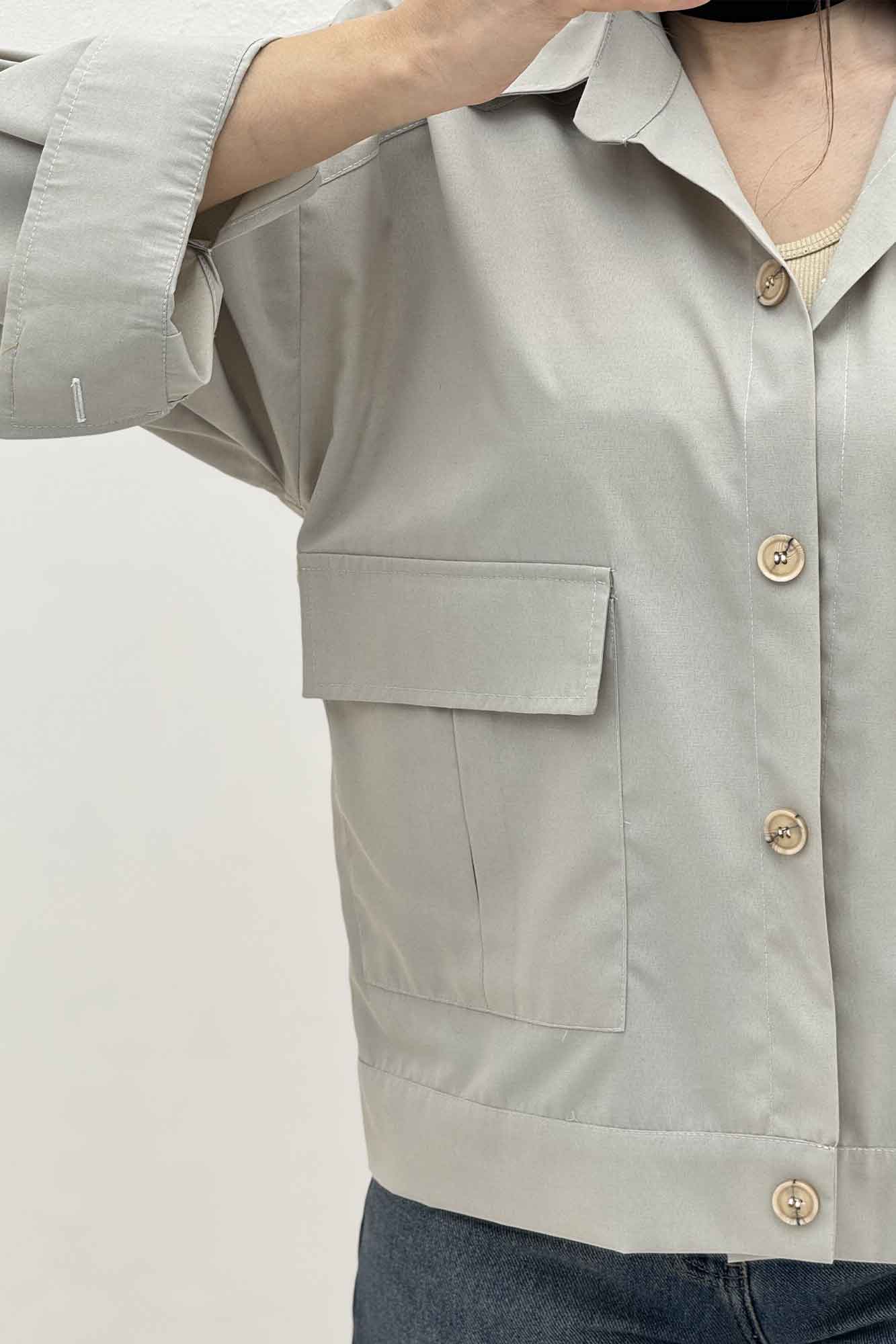 شومیز مانتویی دو جیب پاکتی داکرون