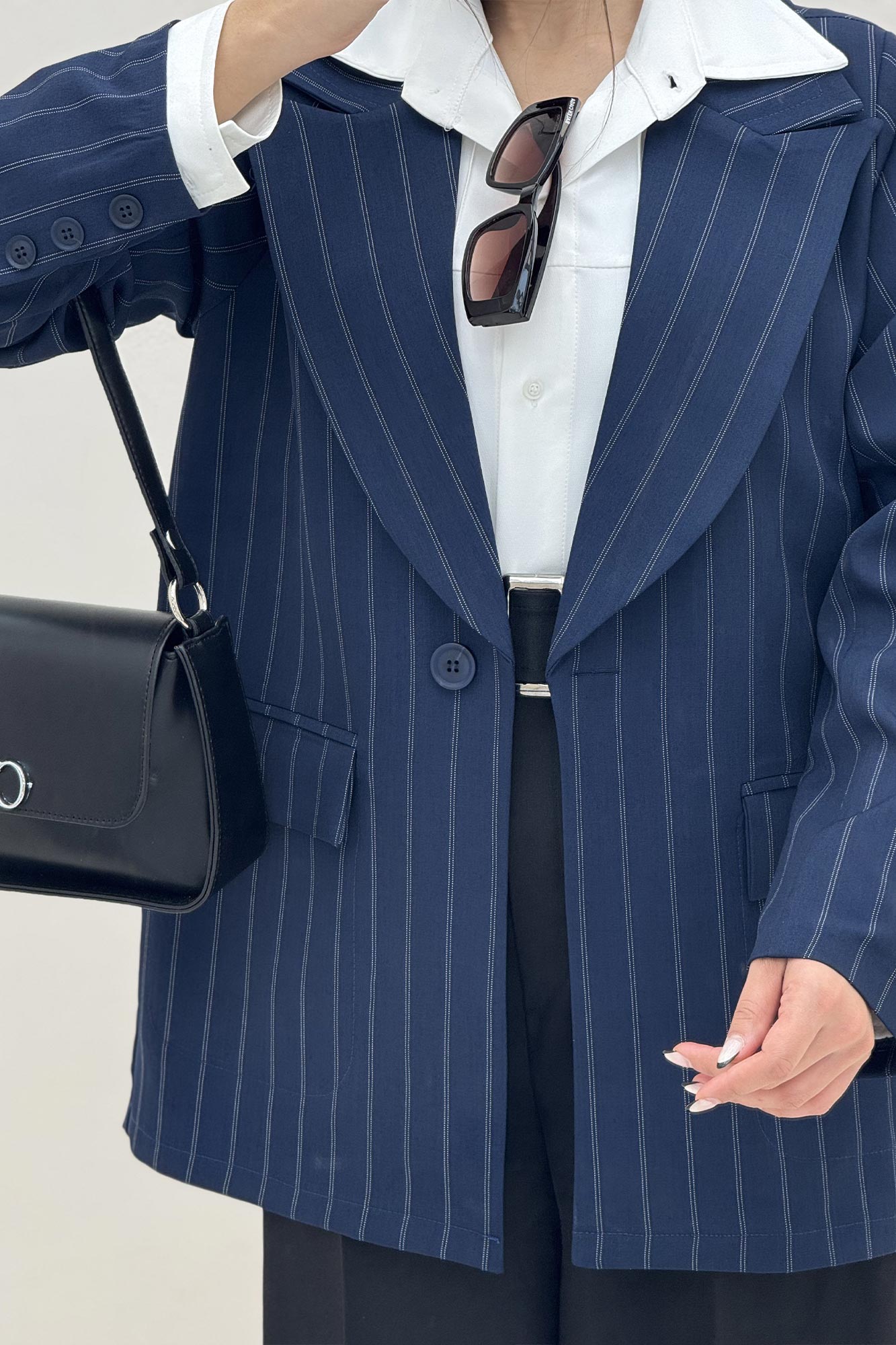 کت بزیاق دیپلمات تک دکمه 