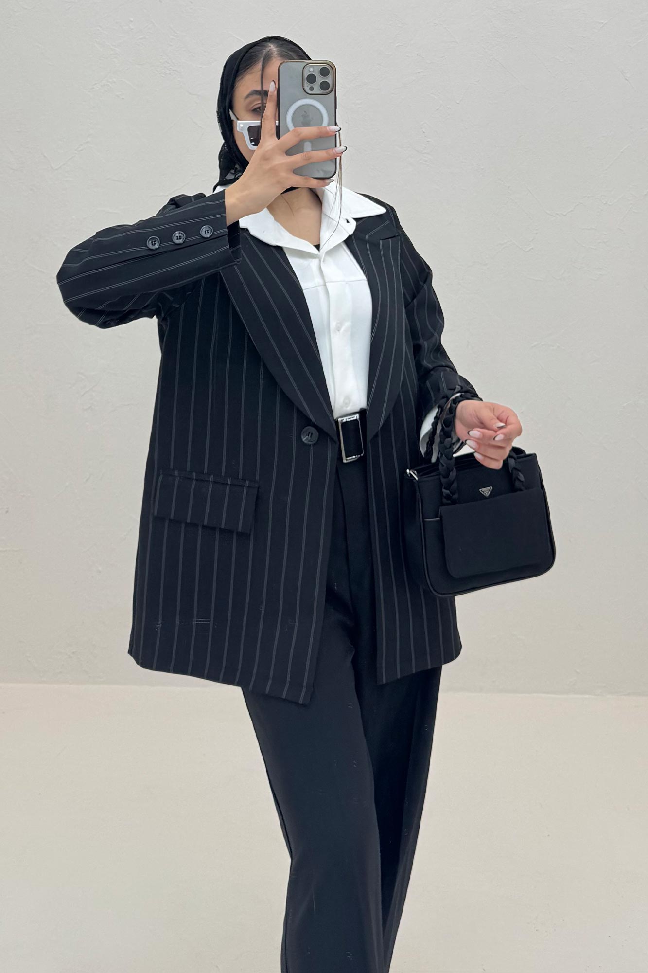 کت بزیاق دیپلمات تک دکمه 