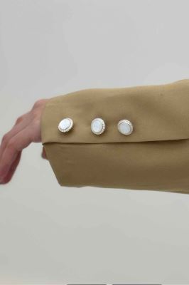 کت خرجکار مازراتی آدنا