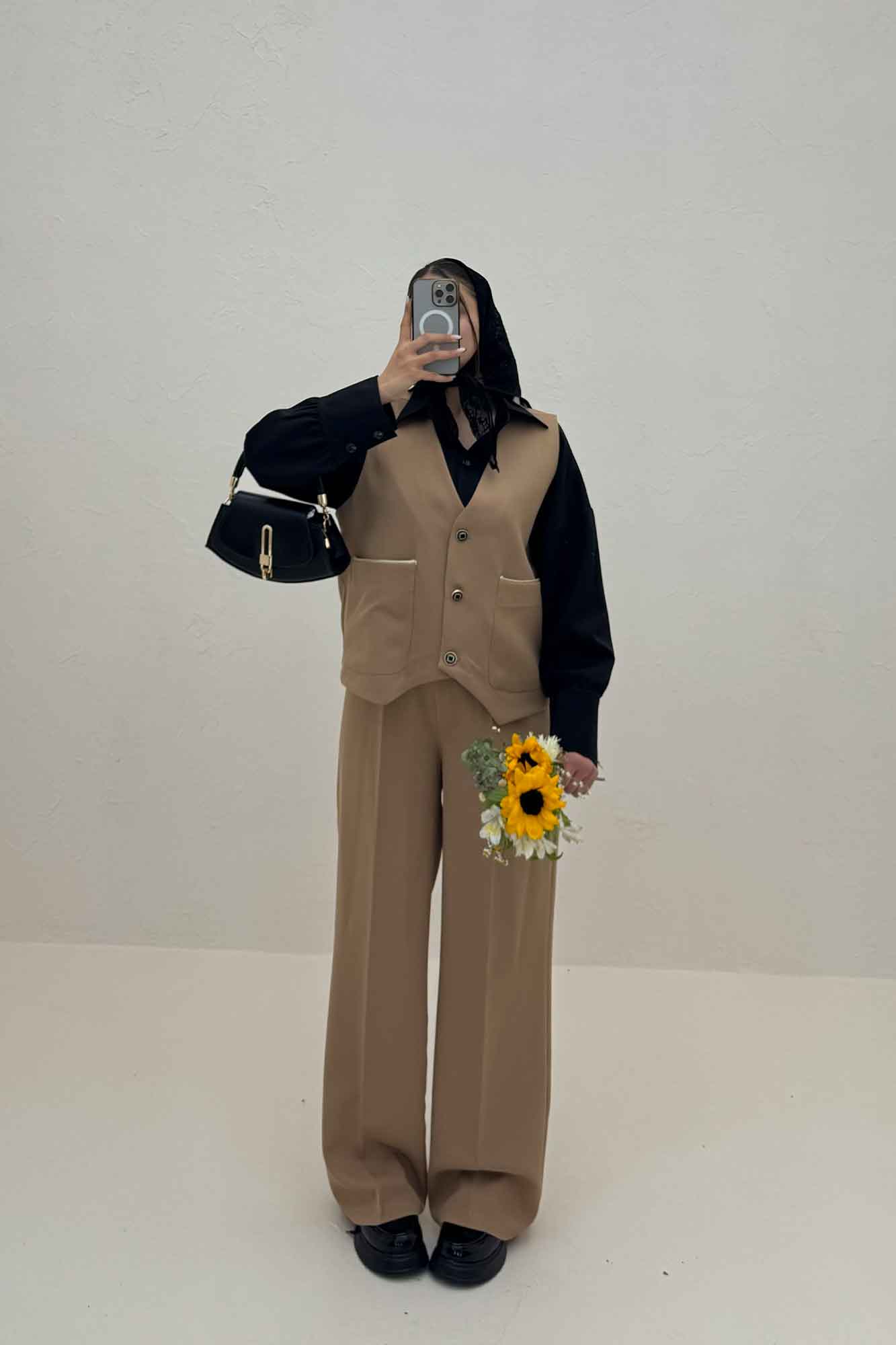 جلیقه مازراتی دو جیب مغزی دوزی 