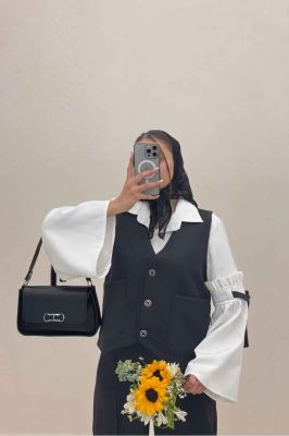 جلیقه مازراتی دو جیب مغزی دوزی 