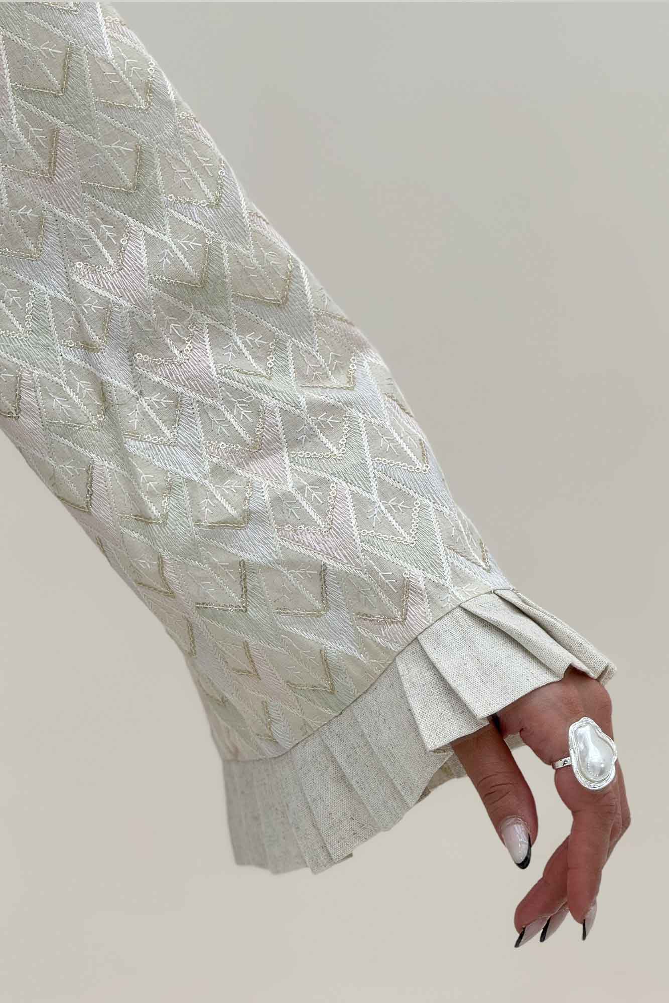 کت سوزن دوزی پایین پیلیسه طرح 3