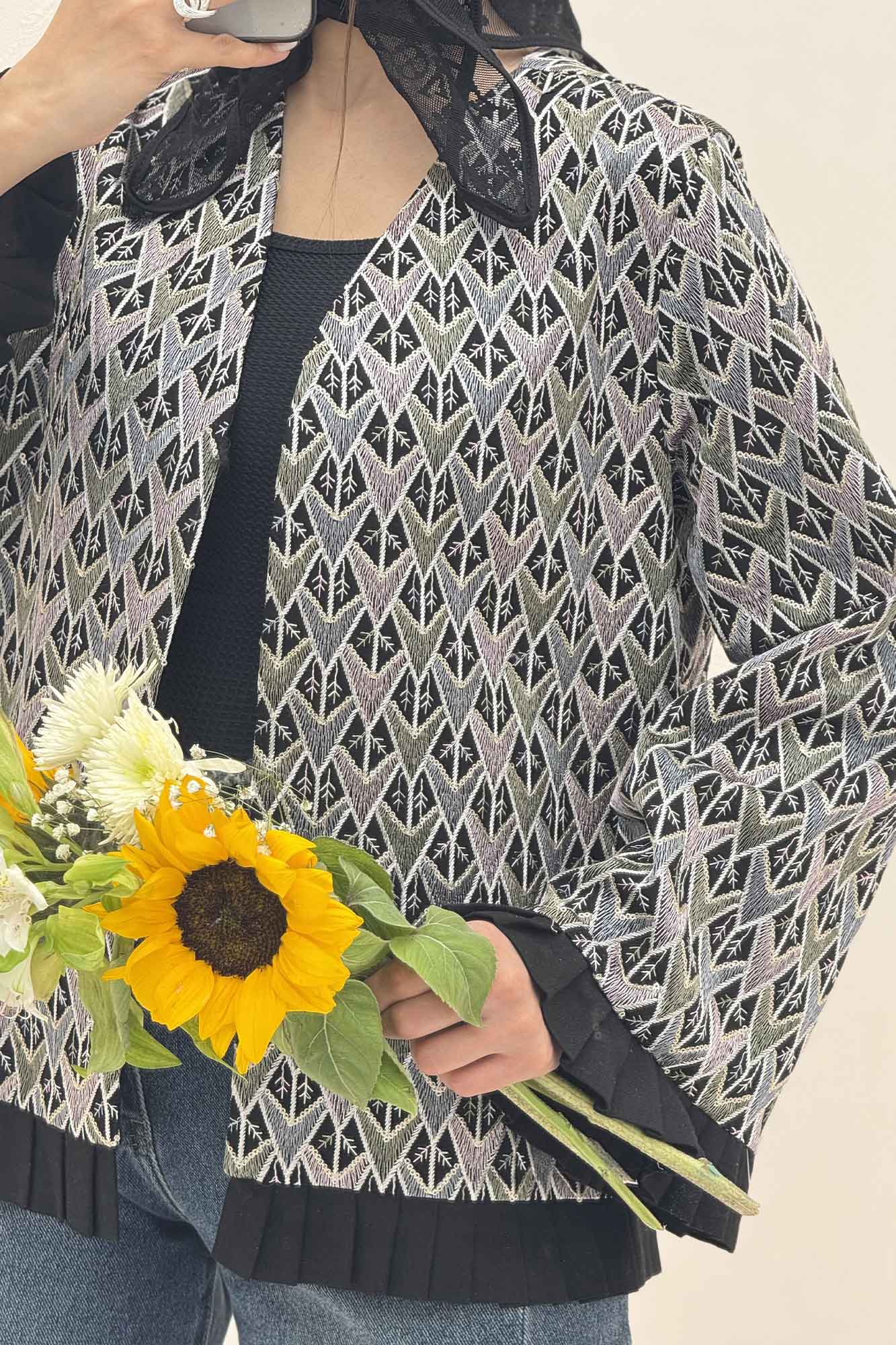 کت سوزن دوزی پایین پیلیسه طرح 2