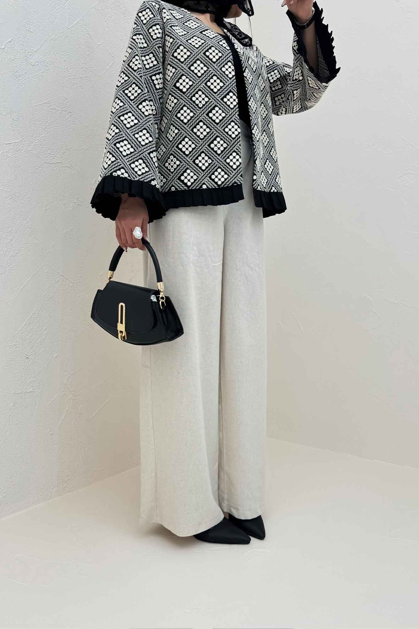 کت سوزن دوزی پایین پیلیسه طرح 6