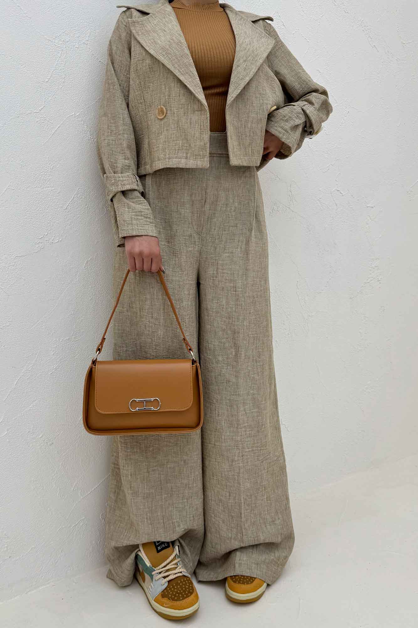 ست کت و شلوار آستین سگک شانتون برفکی