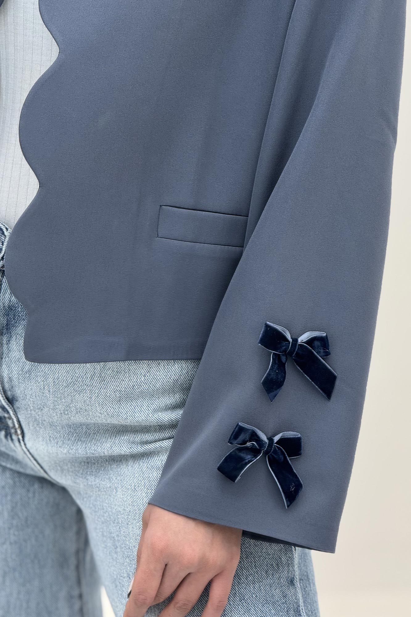 کت مازراتی جلو موجی آستین پاپیون