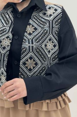 جلیقه و دامن پایین چین سوزن دوزی