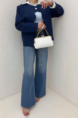 کت مازراتی جلو موجی تک دکمه