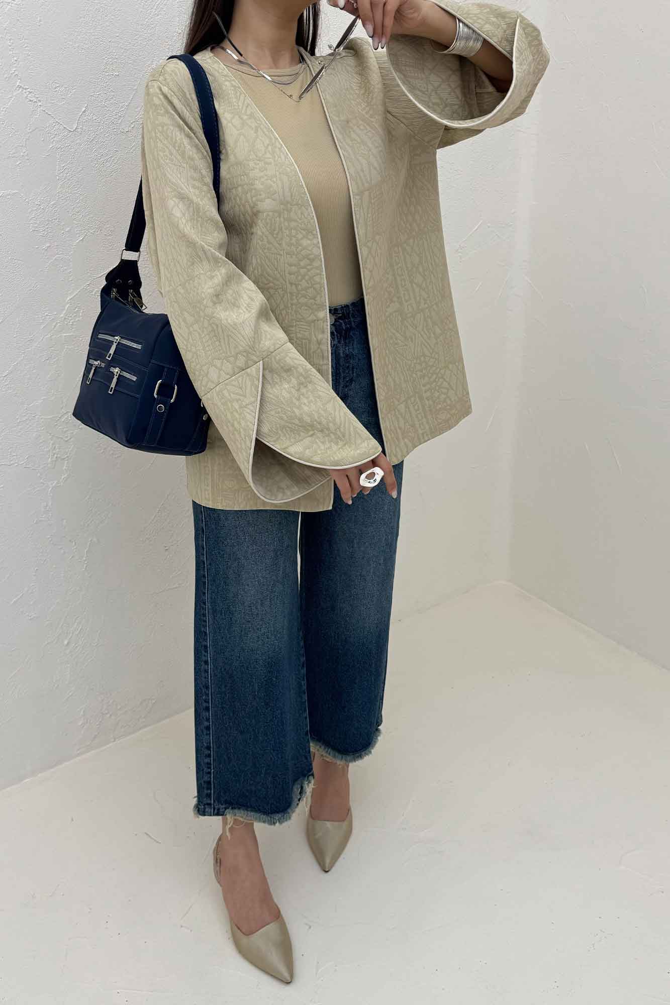 کت ژاکارد مغزی دوزی آستین چپ و راستی