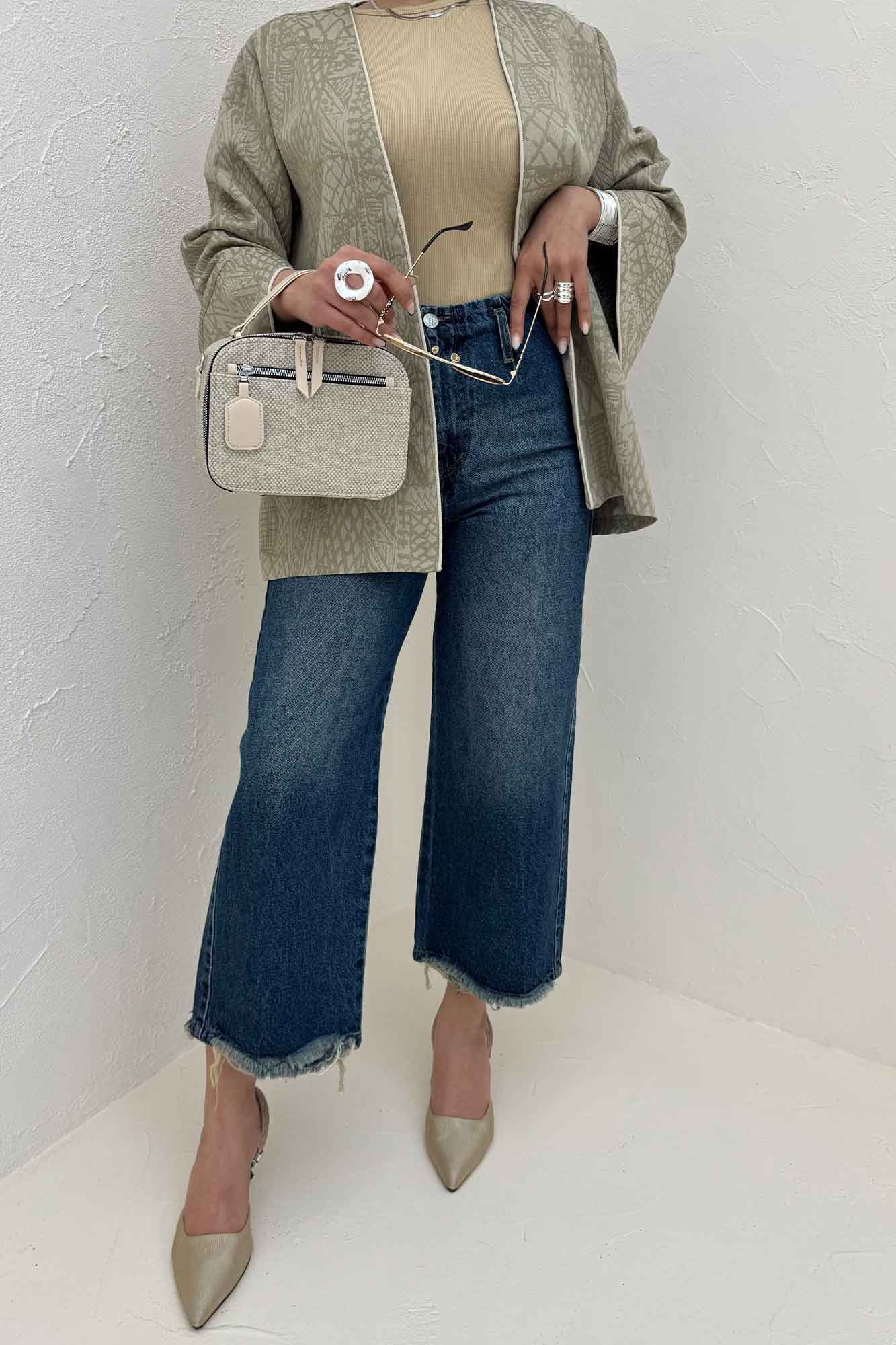 کت ژاکارد مغزی دوزی آستین چپ و راستی