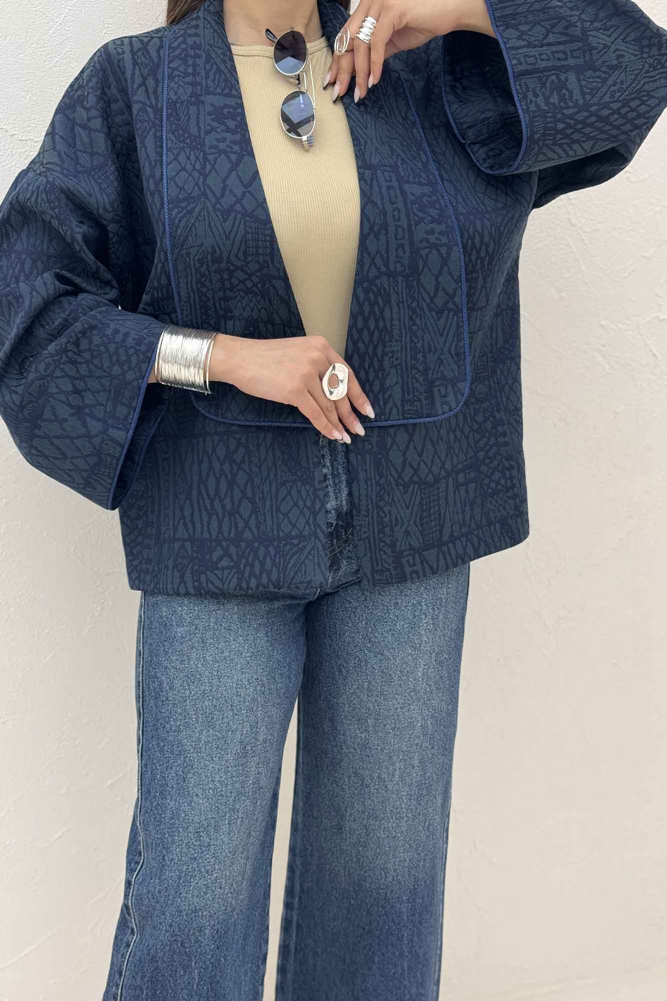 کت ژاکارد مغزی دوزی یقه آمریکایی