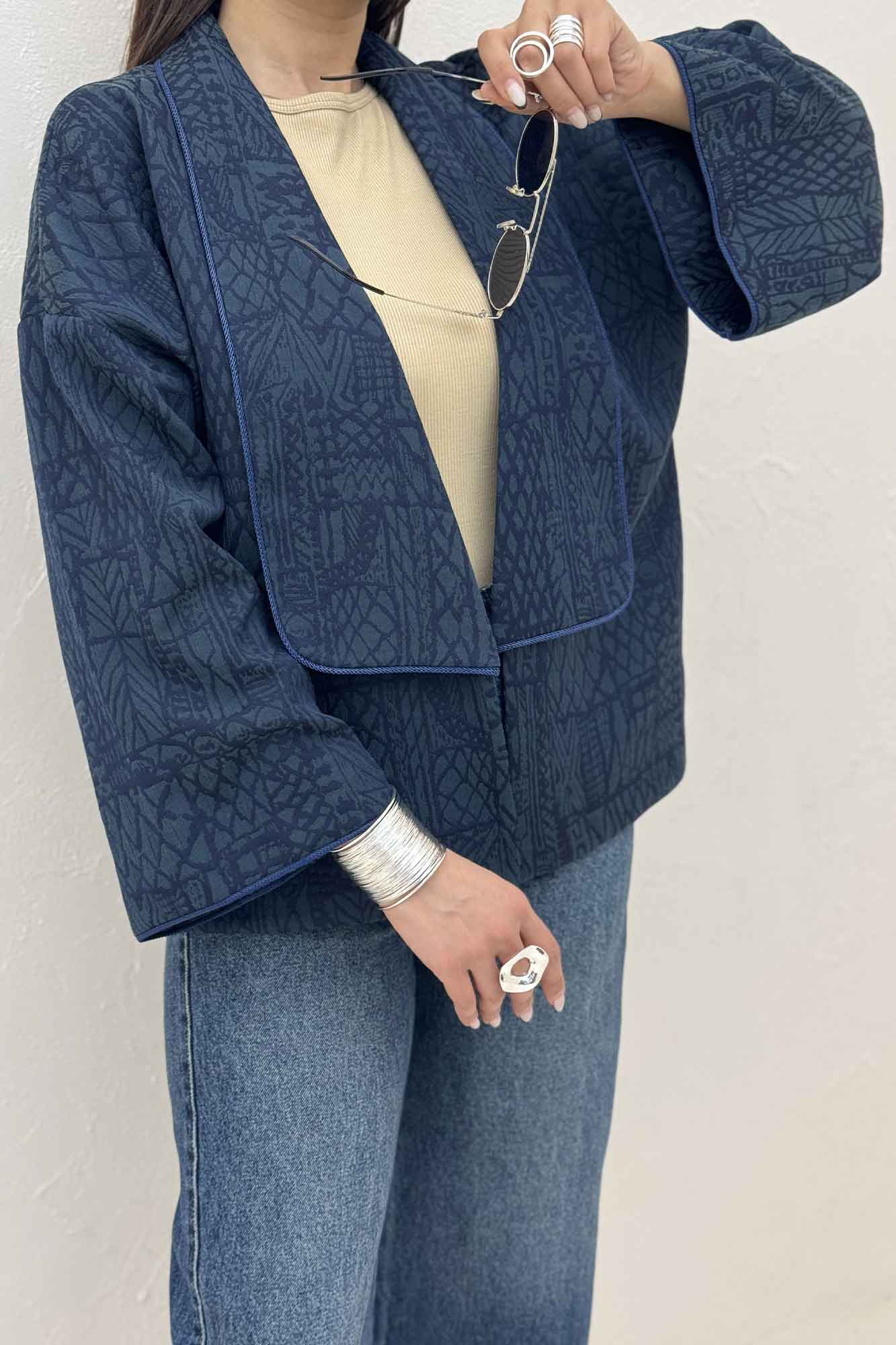 کت ژاکارد مغزی دوزی یقه آمریکایی