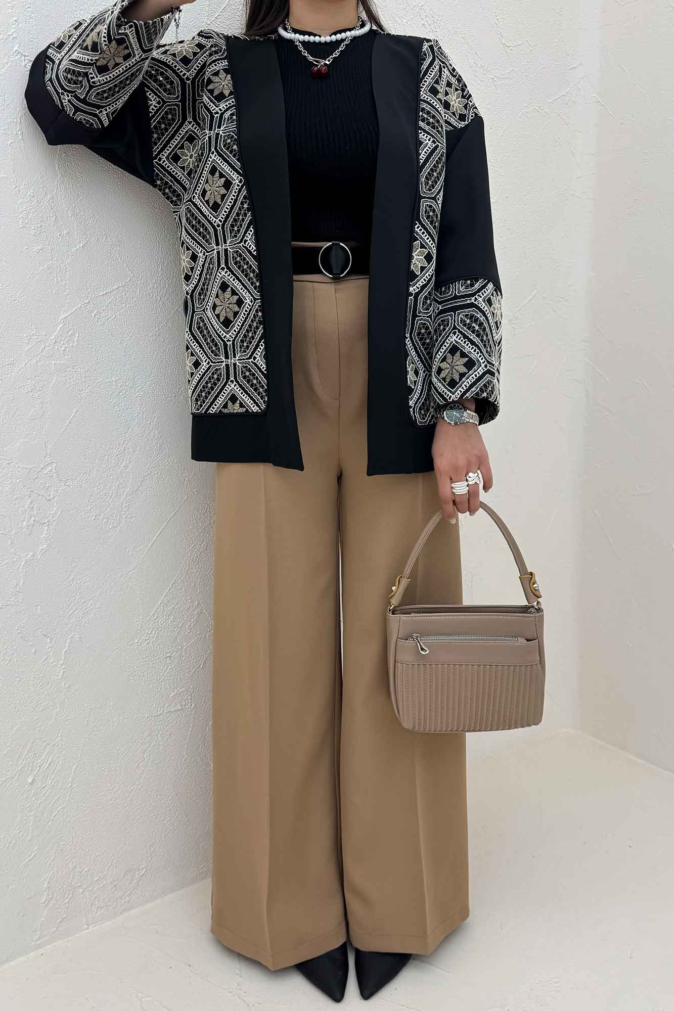 کت مازراتی سوزن دوزی دیلان طرح 9