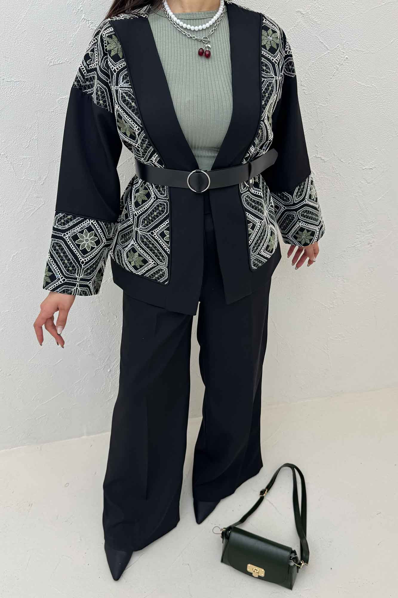 کت مازراتی سوزن دوزی دیلان طرح 9