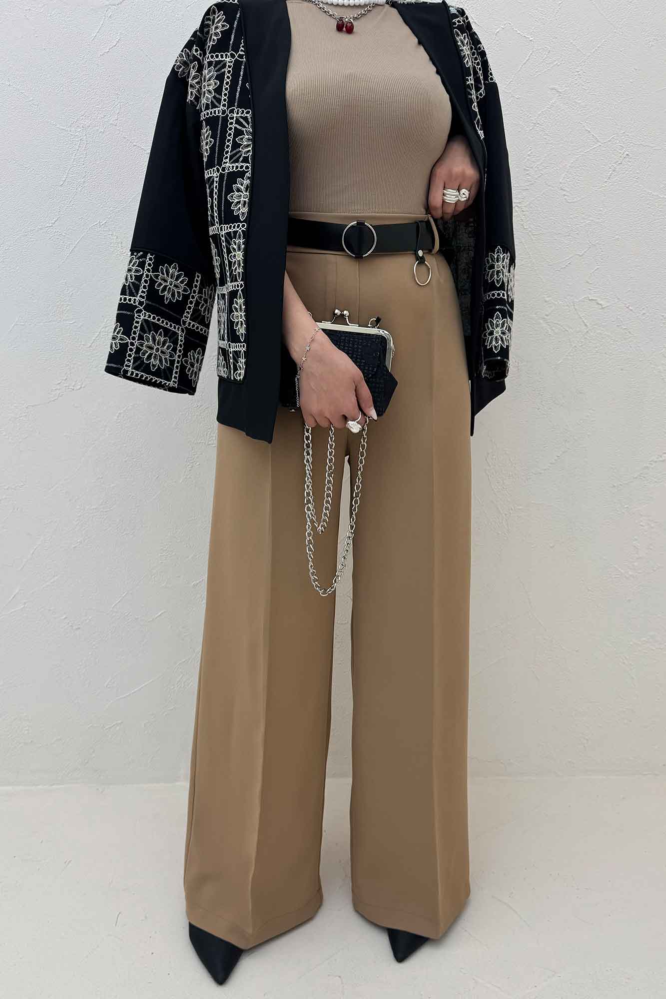 کت مازراتی سوزن دوزی دیلان طرح 8