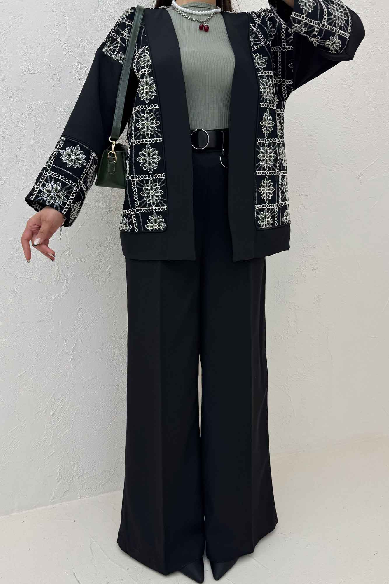 کت مازراتی سوزن دوزی دیلان طرح 8