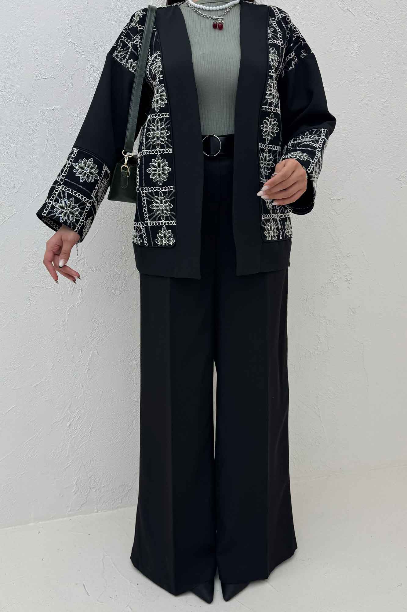 کت مازراتی سوزن دوزی دیلان طرح 8