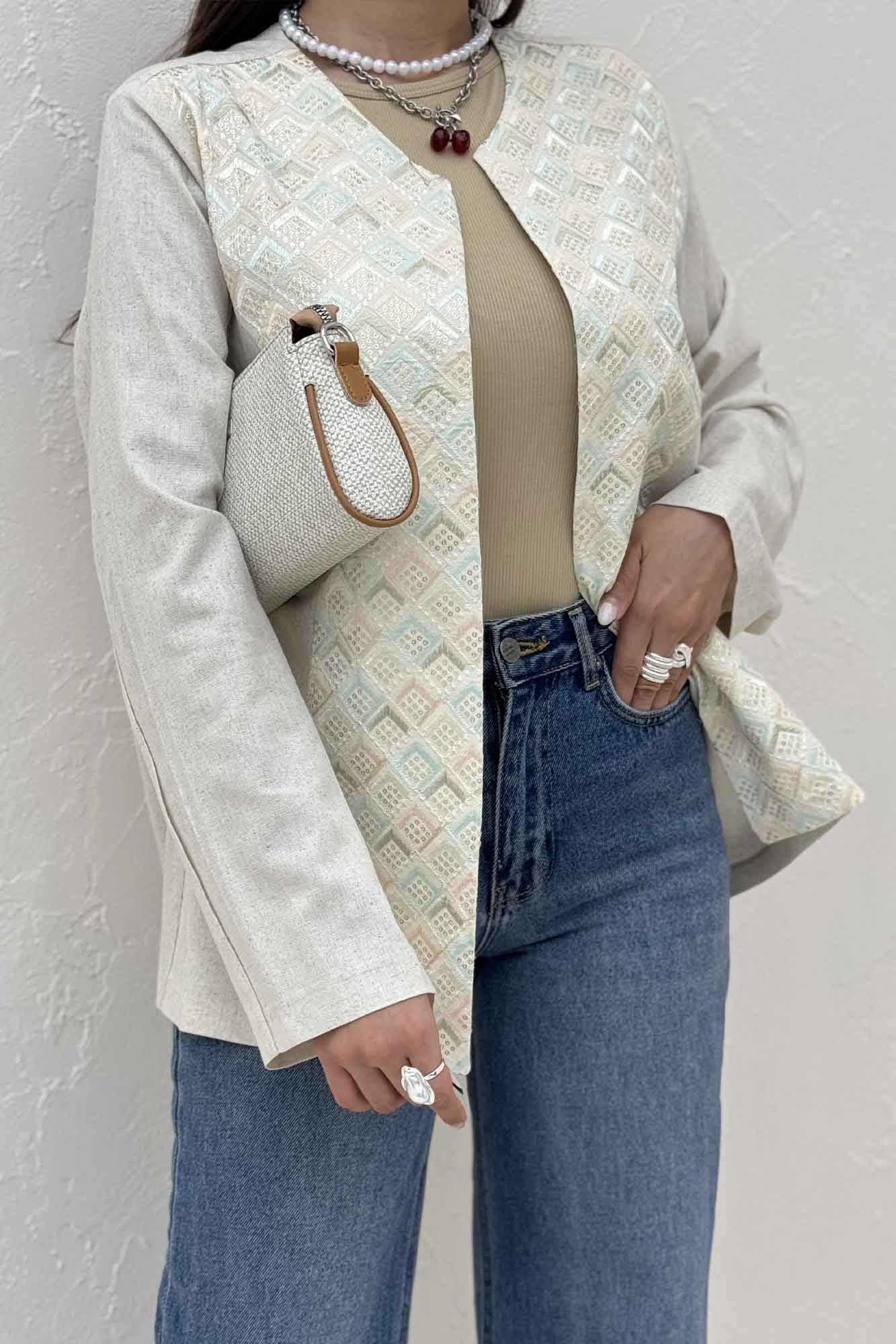 مانتو کتی لینن سوزن دوزی طرح 1