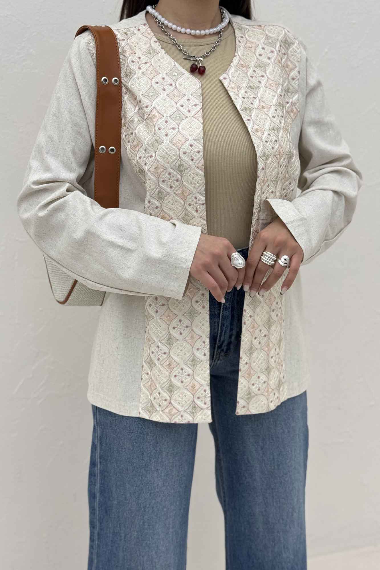 مانتو کتی لینن سوزن دوزی طرح 2