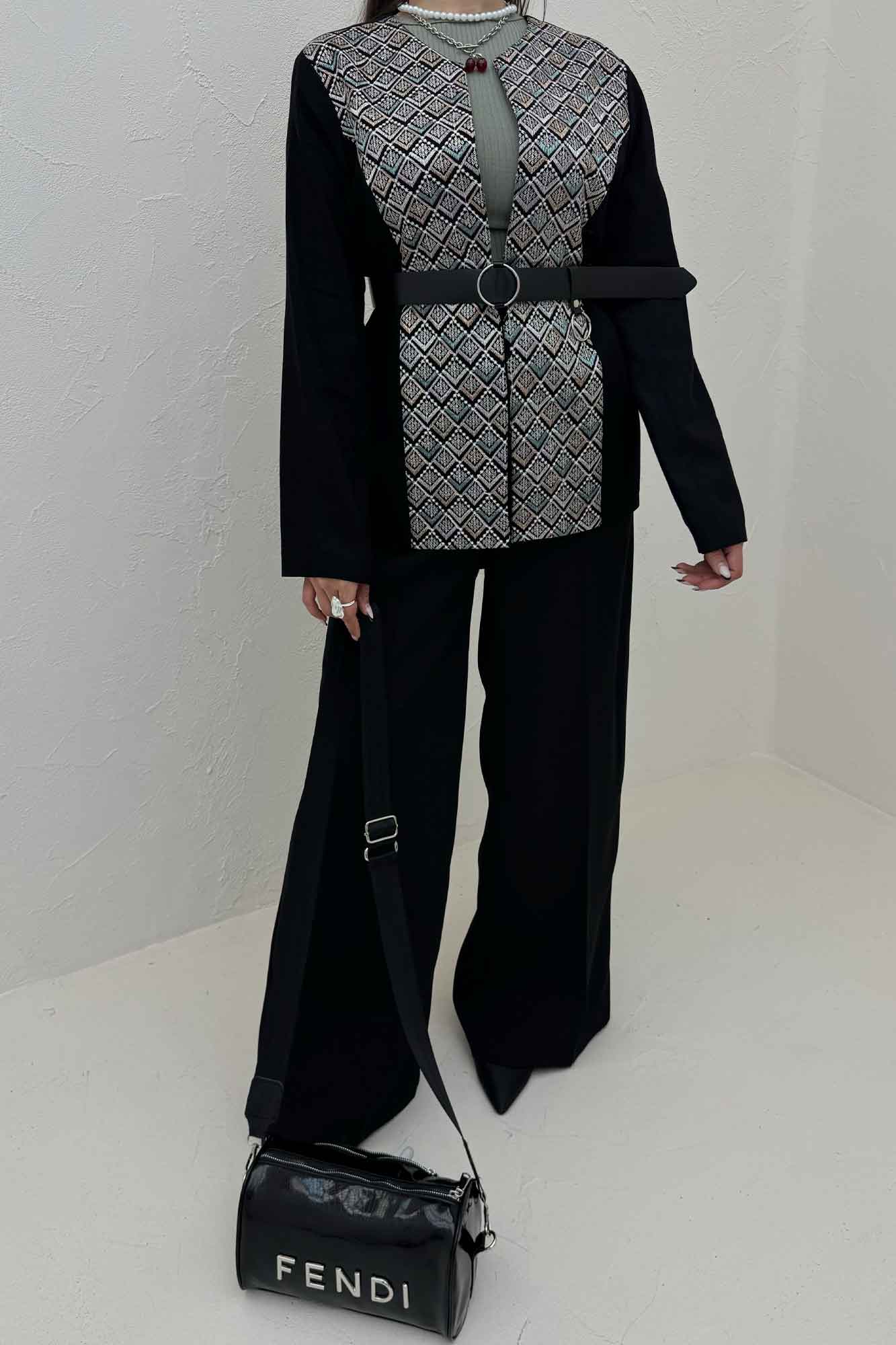 مانتو کتی لینن سوزن دوزی طرح 1