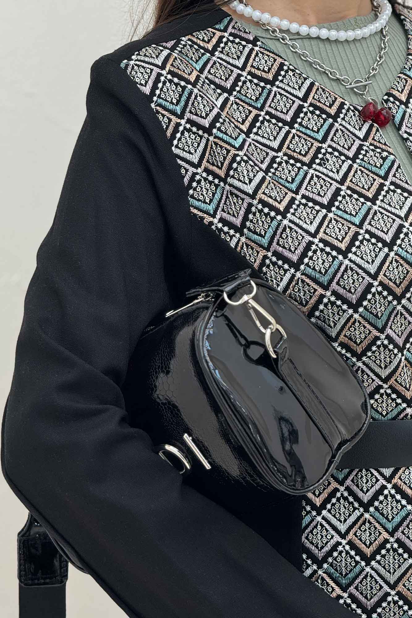 مانتو کتی لینن سوزن دوزی طرح 1