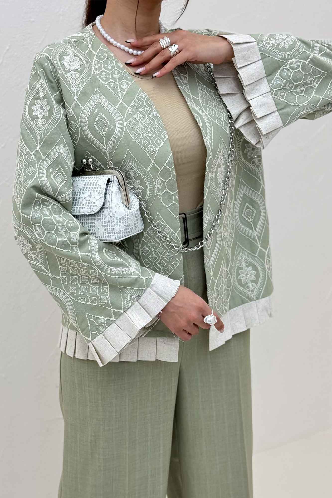 کت سوزن دوزی حاشیه پیلیسه الماس