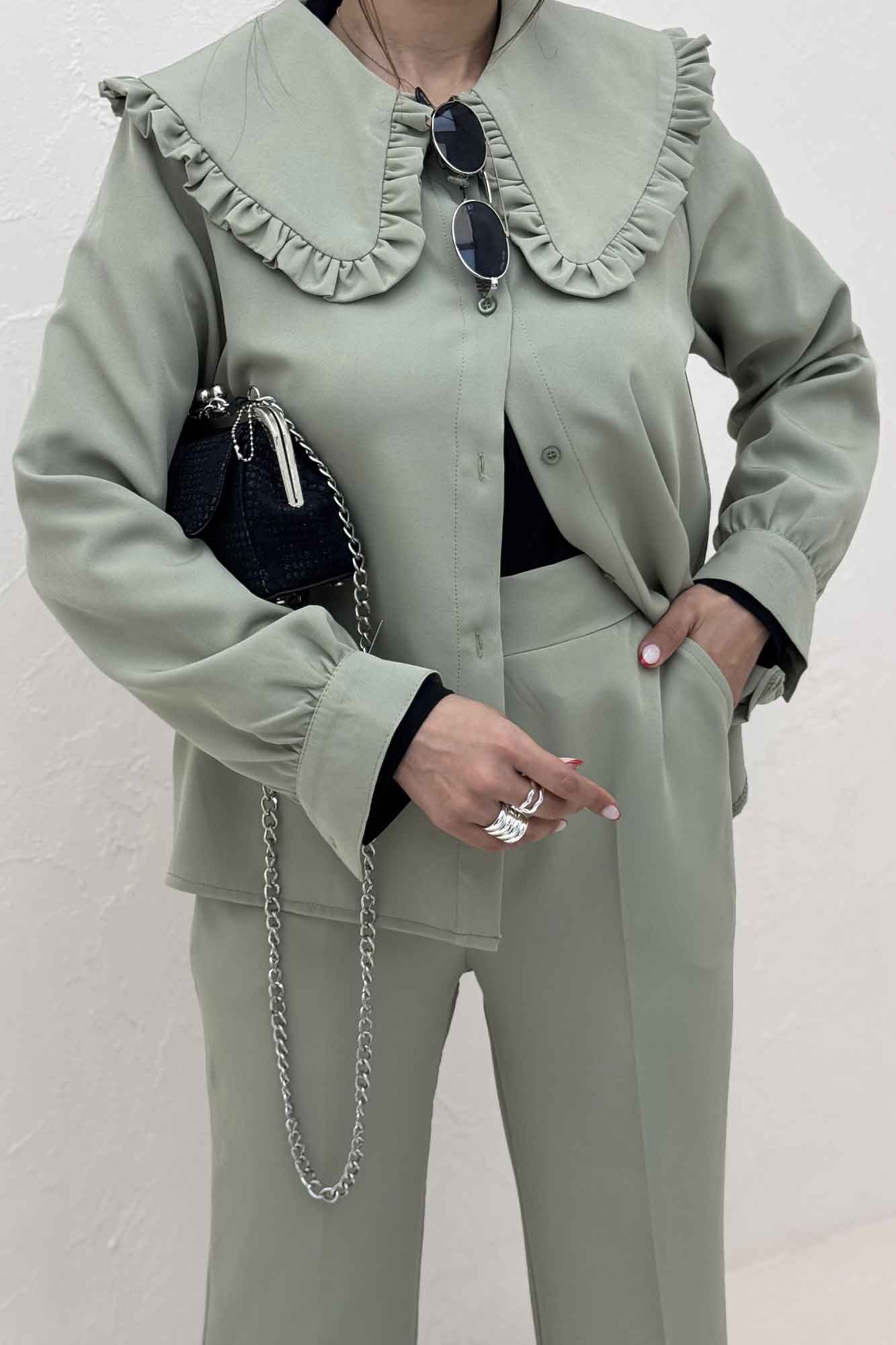 شومیز مانتویی مازراتی یقه ب ب دورچین