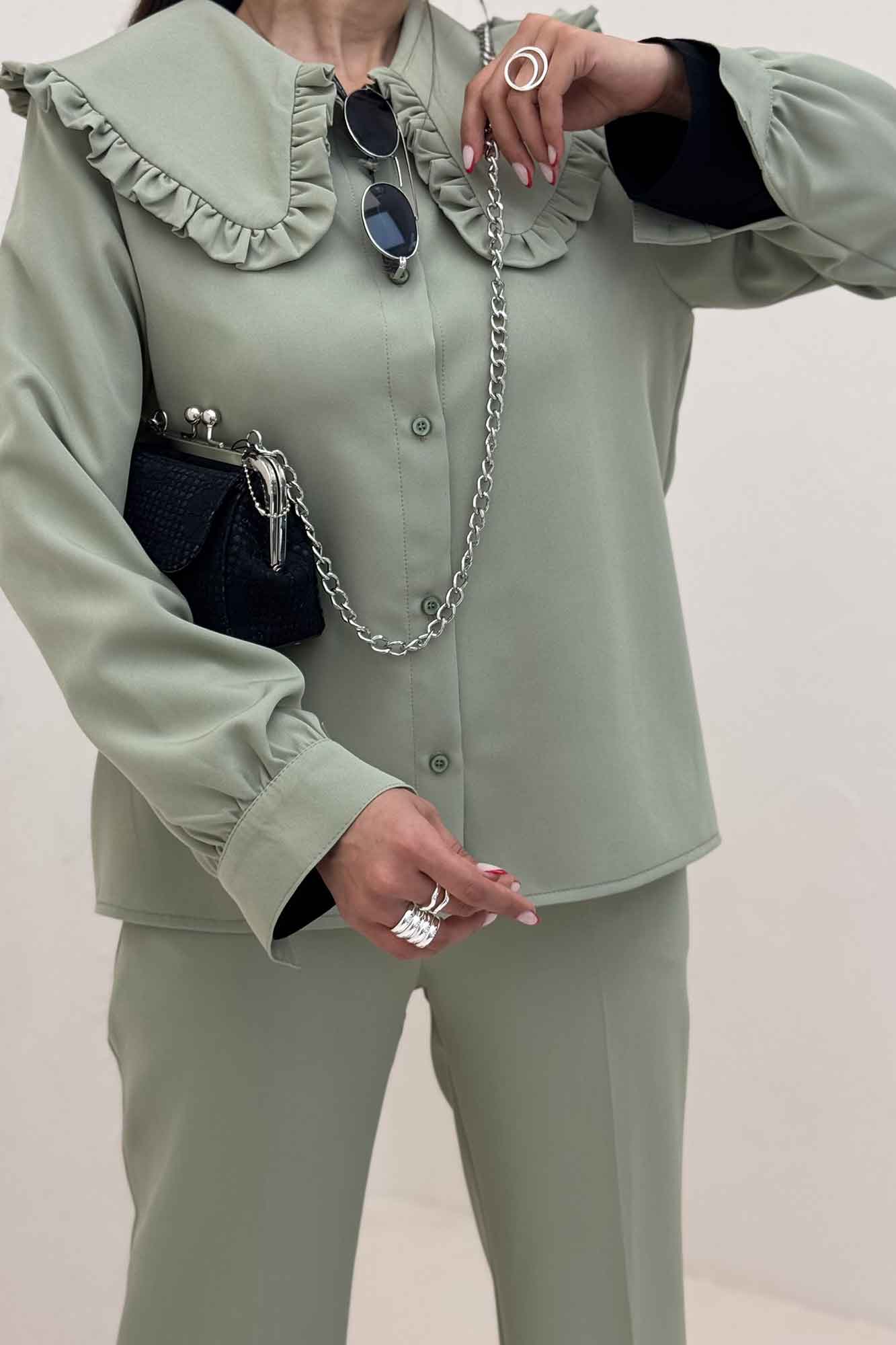 شومیز مانتویی مازراتی یقه ب ب دورچین