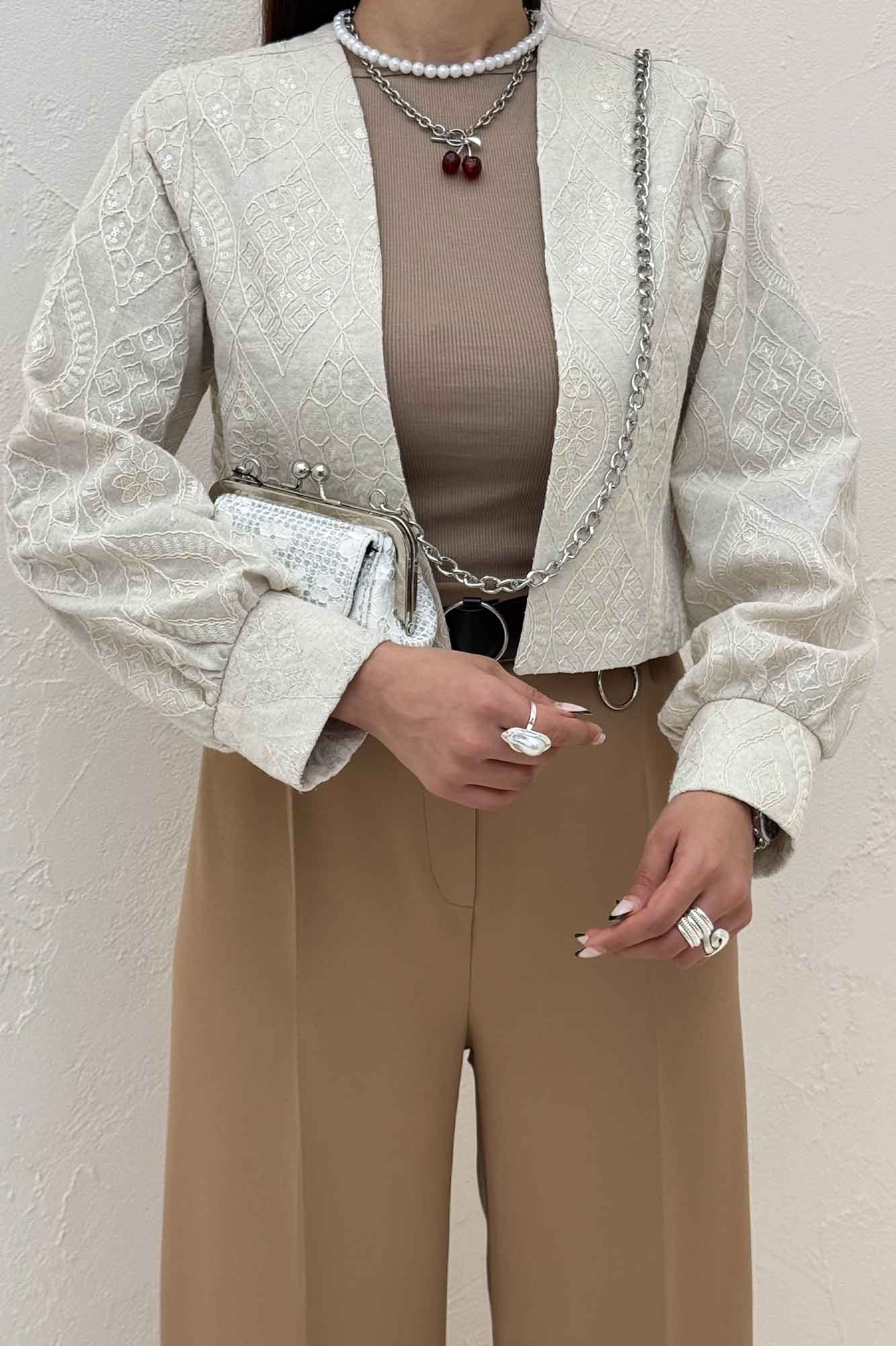 کراپ کت سوزن دوزی مچ دار 