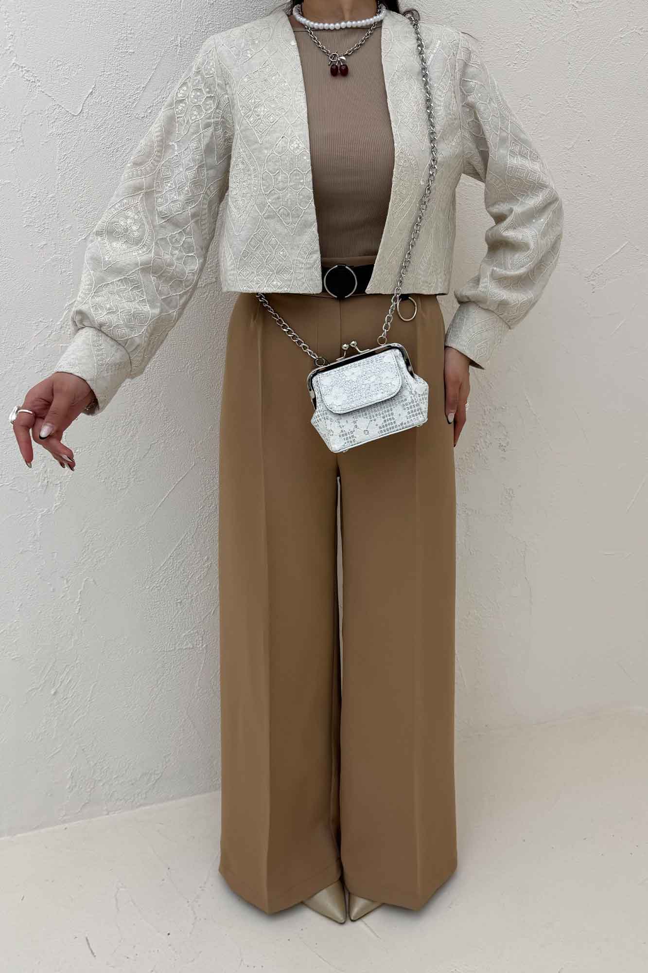 کراپ کت سوزن دوزی مچ دار 