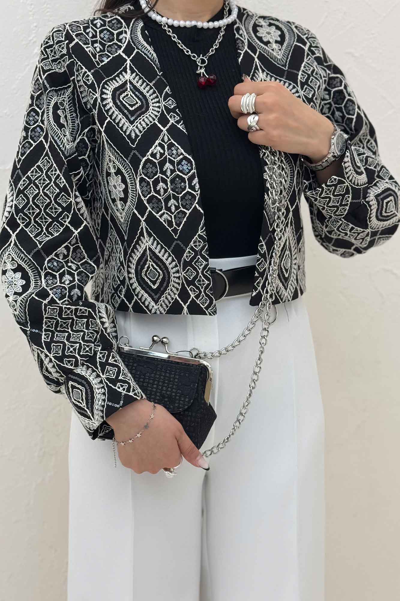 کراپ کت سوزن دوزی مچ دار