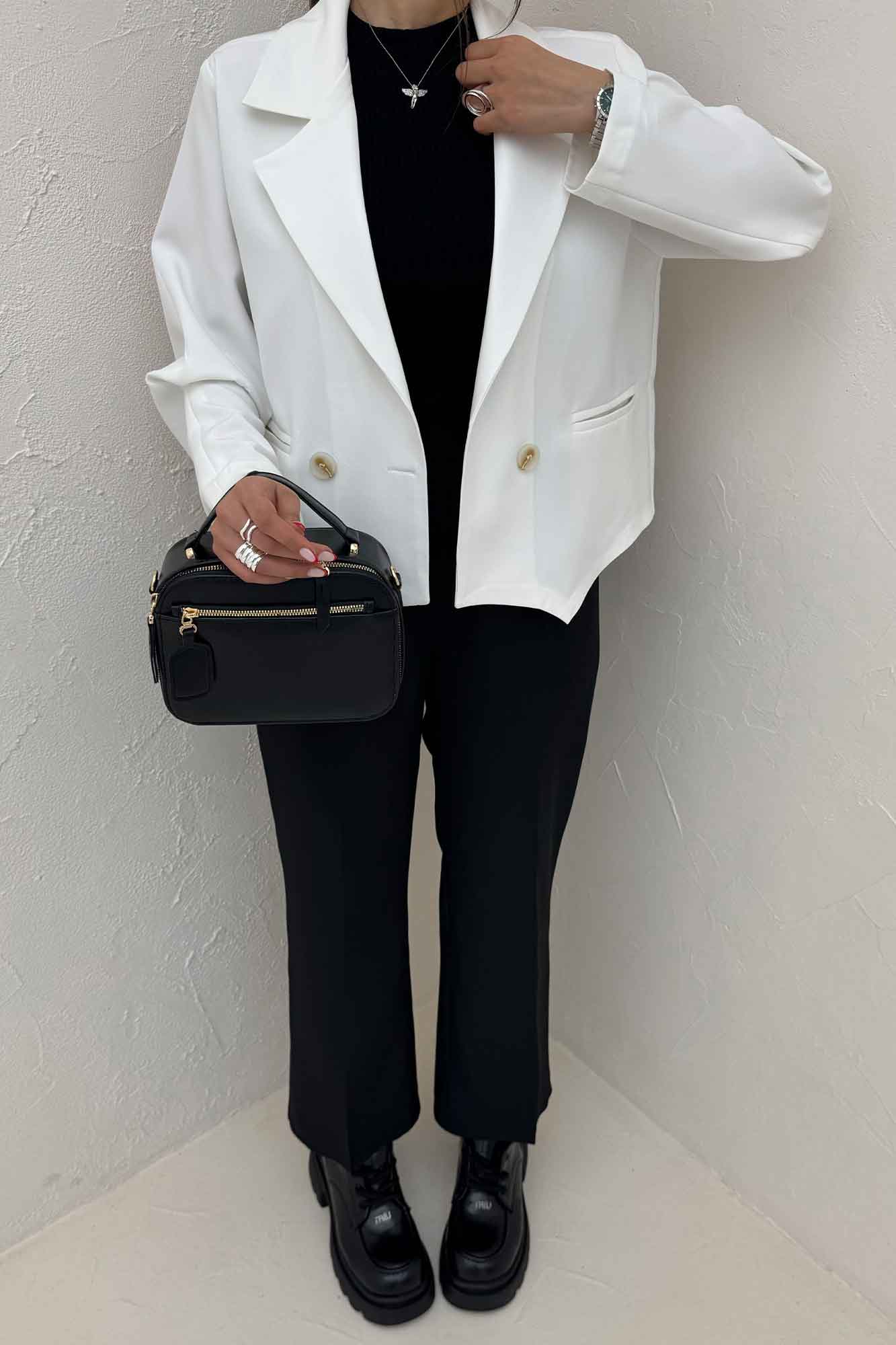 کت مازراتی لبه هفتی آستین پیله فلاویا