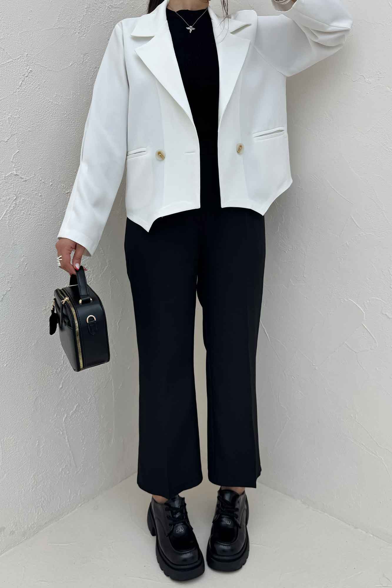 کت مازراتی لبه هفتی آستین پیله فلاویا