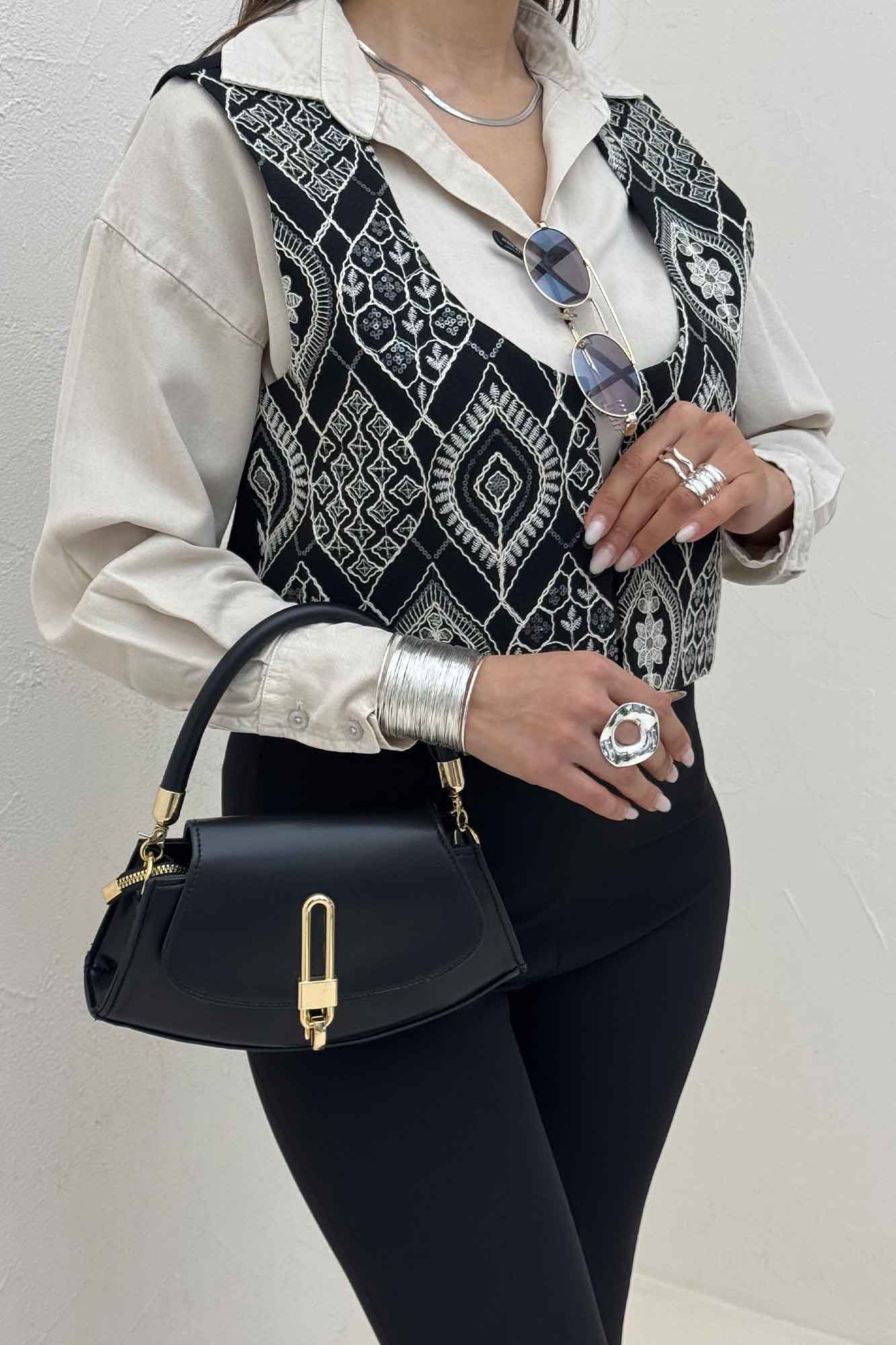 ژیله لینن سوزن دوزی MIRALL