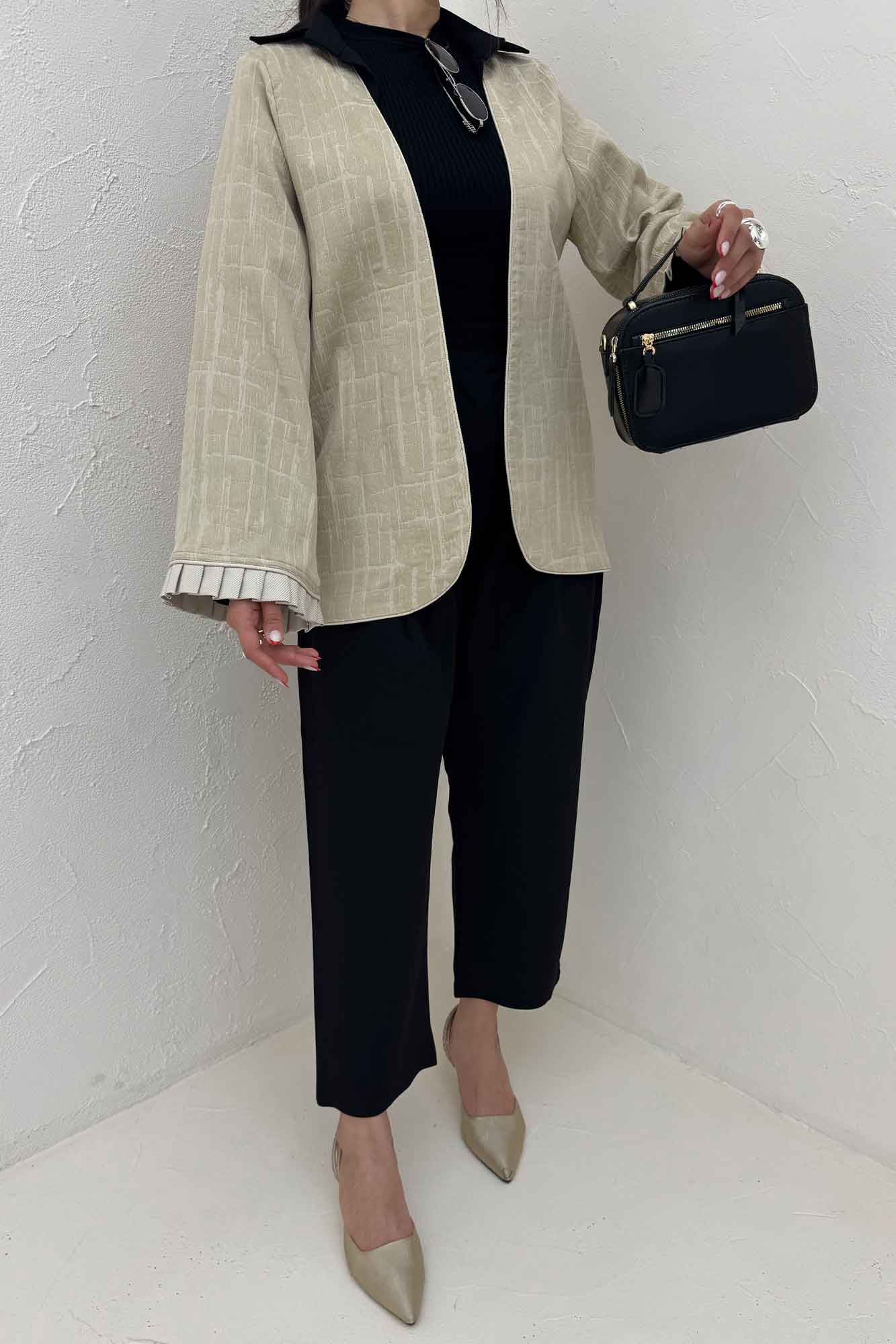 کت ژاکارد مغزی دوزی سر آستین پیله