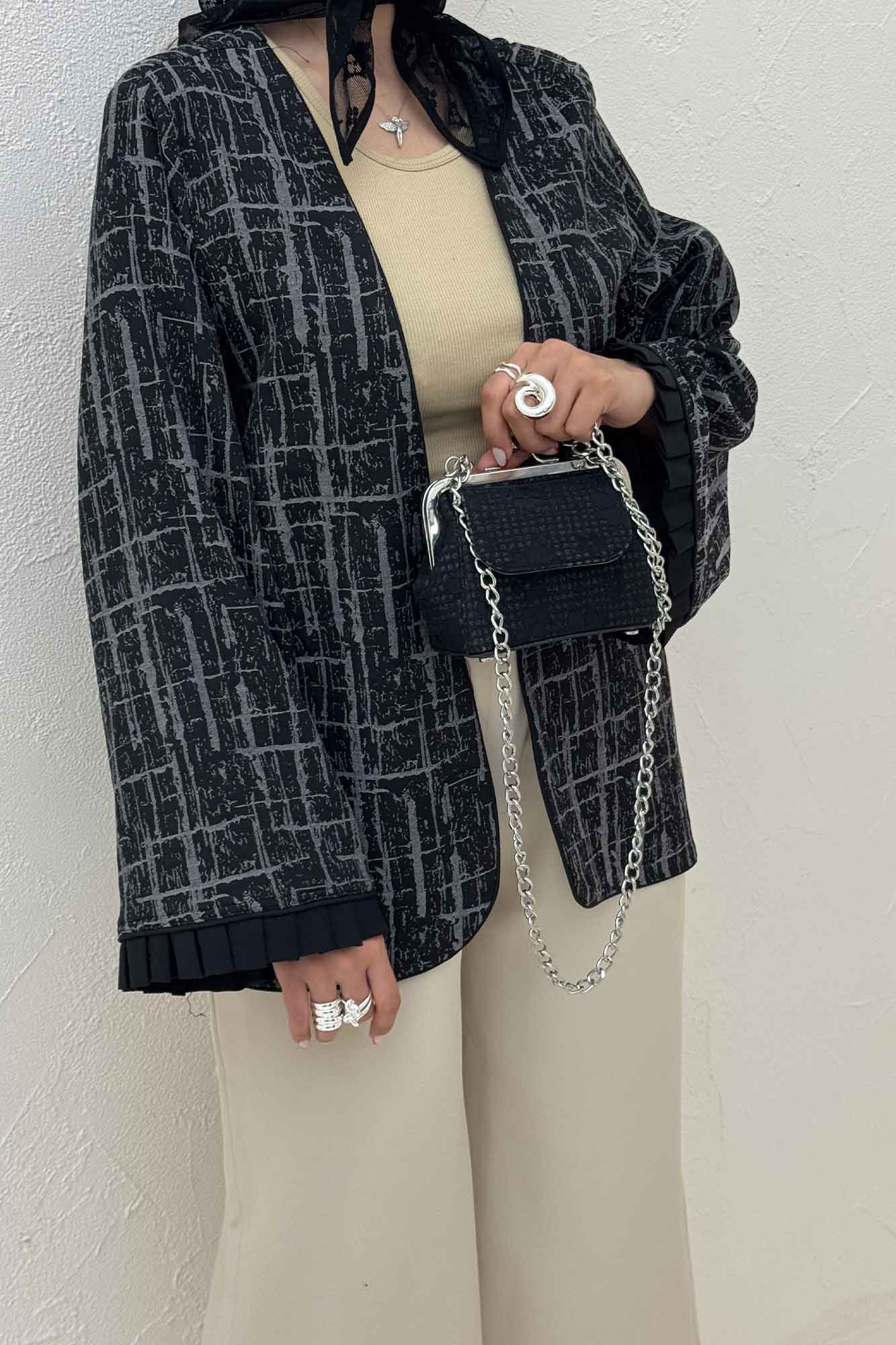 کت ژاکارد مغزی دوزی سر آستین پیله