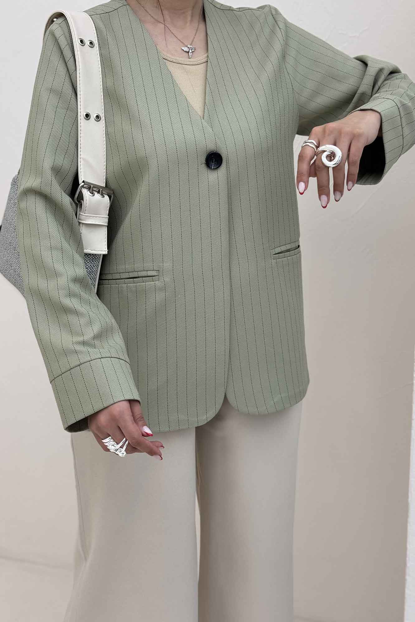 کت مازراتی دیپلمات تک دکمه MONICA