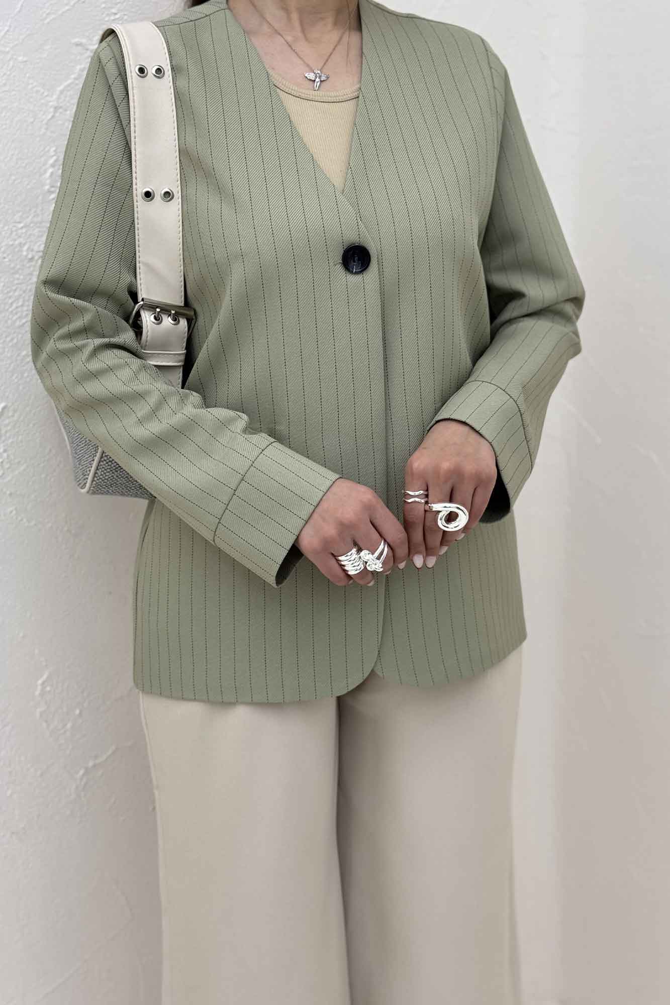 کت مازراتی دیپلمات تک دکمه MONICA