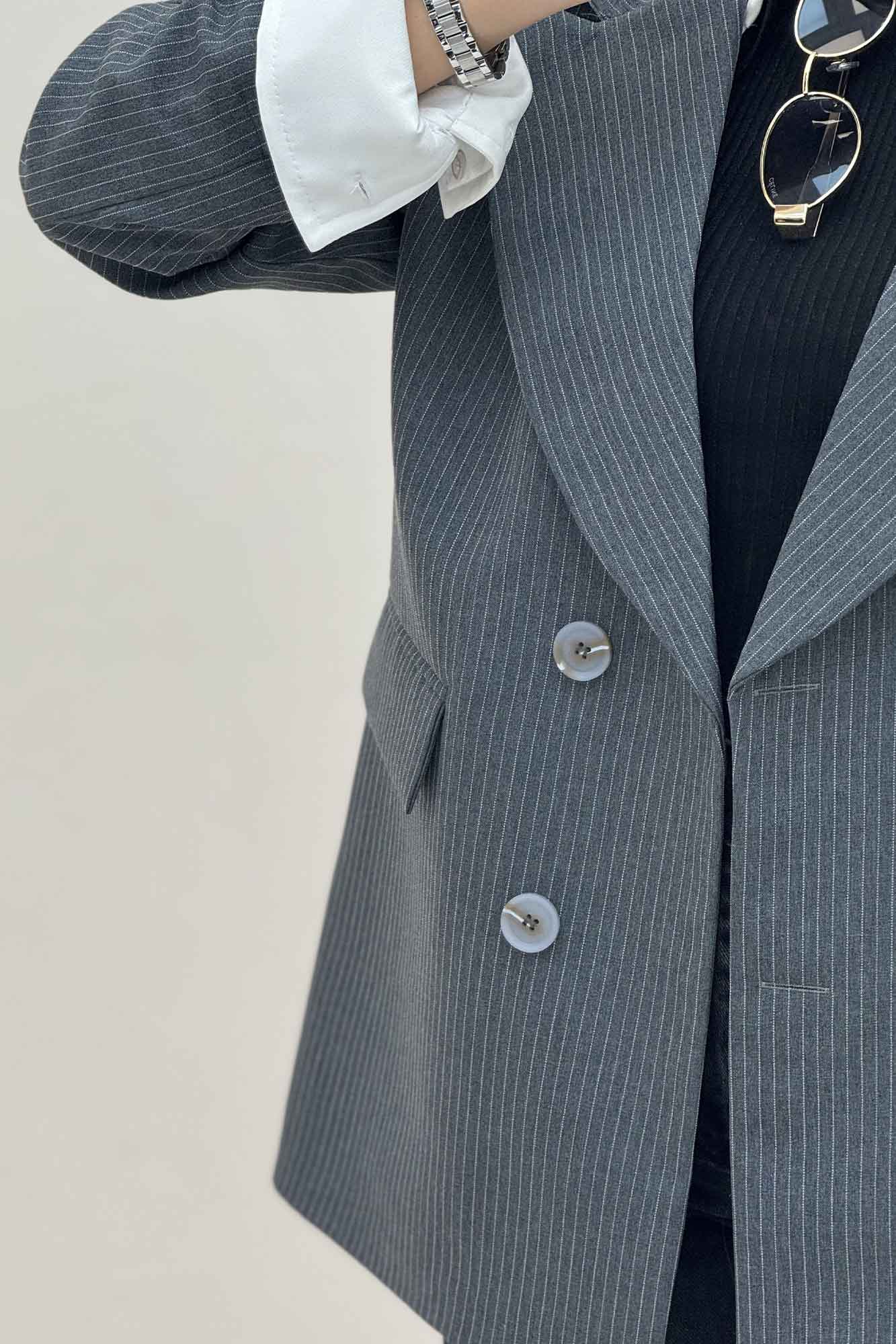 کت یقه انگلیسی 4 دکمه دیپلمات R